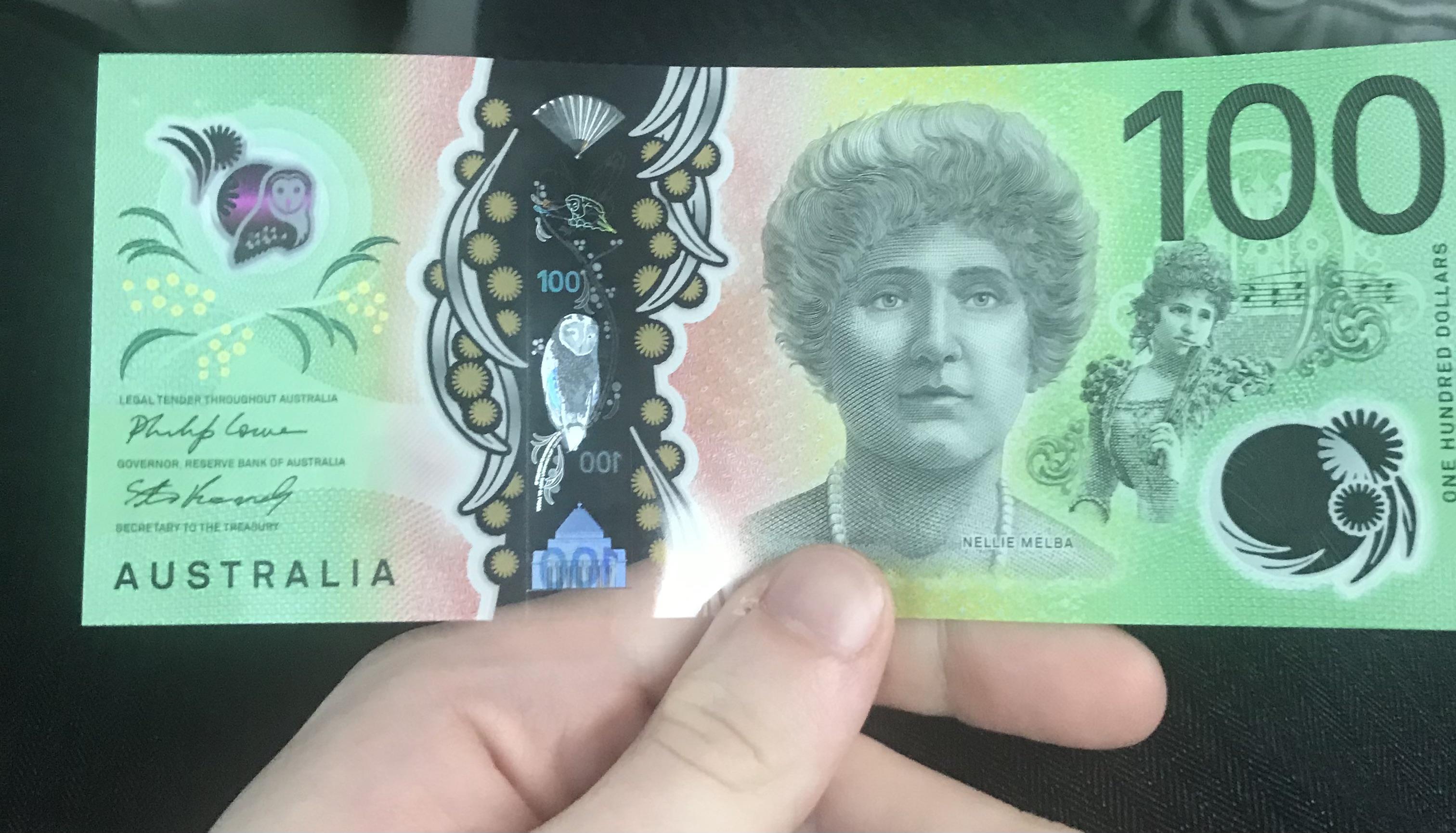 The new $100 note, fresh from the Reserve Bank of Australia! | Scrolller