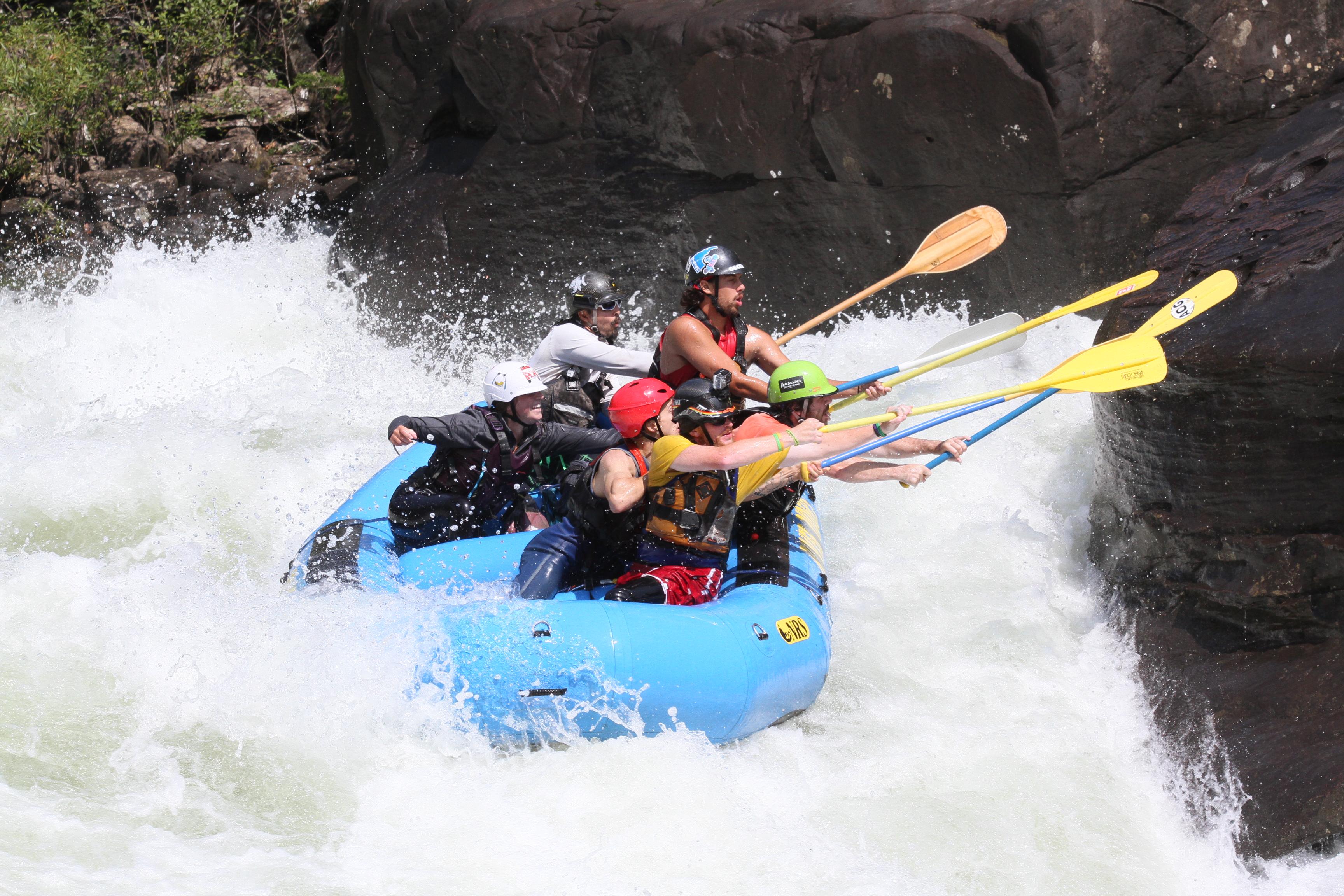 Pillowing Rocks The right way to do Pillow Rock on the upper Gauley, WV | Scrolller