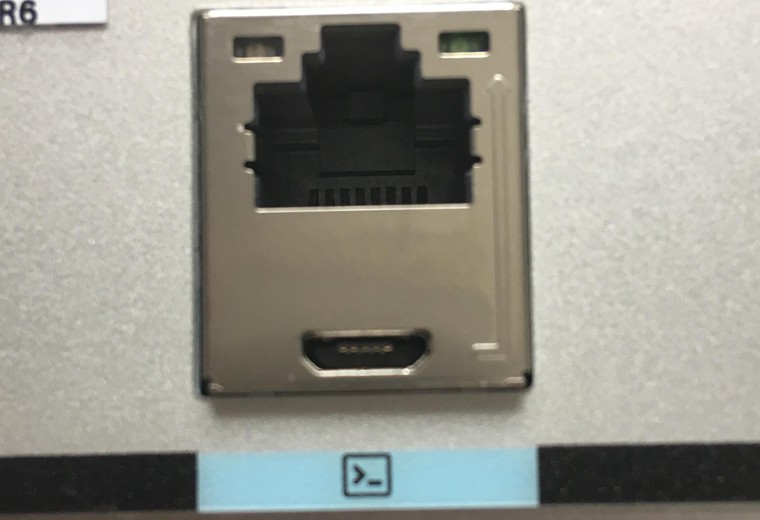 This new style console port on a Cisco 1100 router | Scrolller