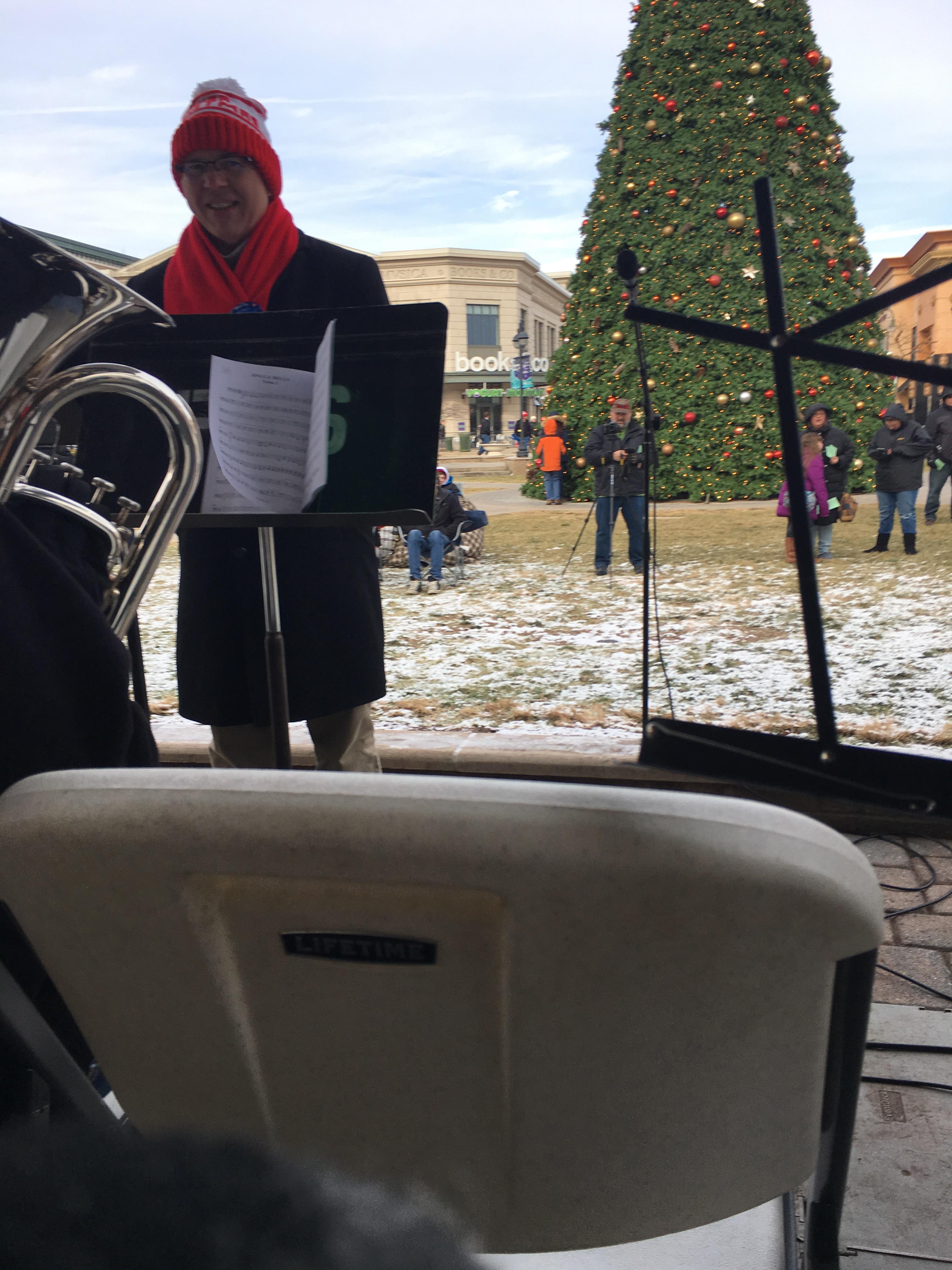 Tuba Christmas with the legendary Norlan Bewley Scrolller