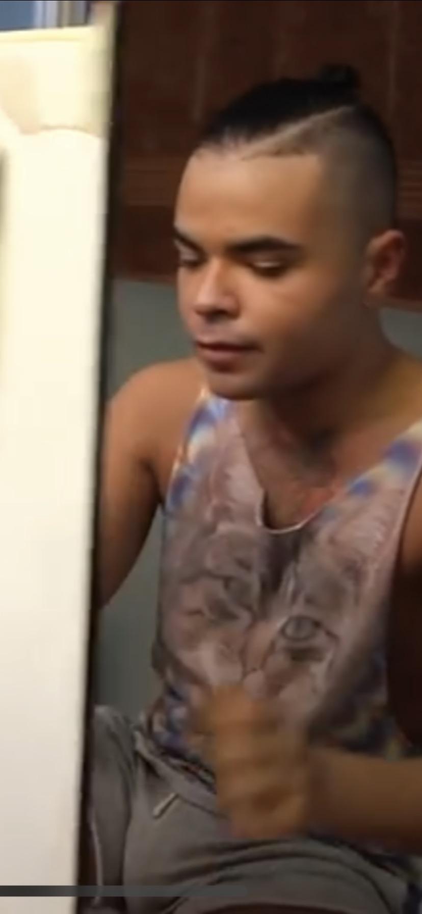 vanjie-serving-us-some-bulge-in-a-video-from-a-while-ago-scrolller