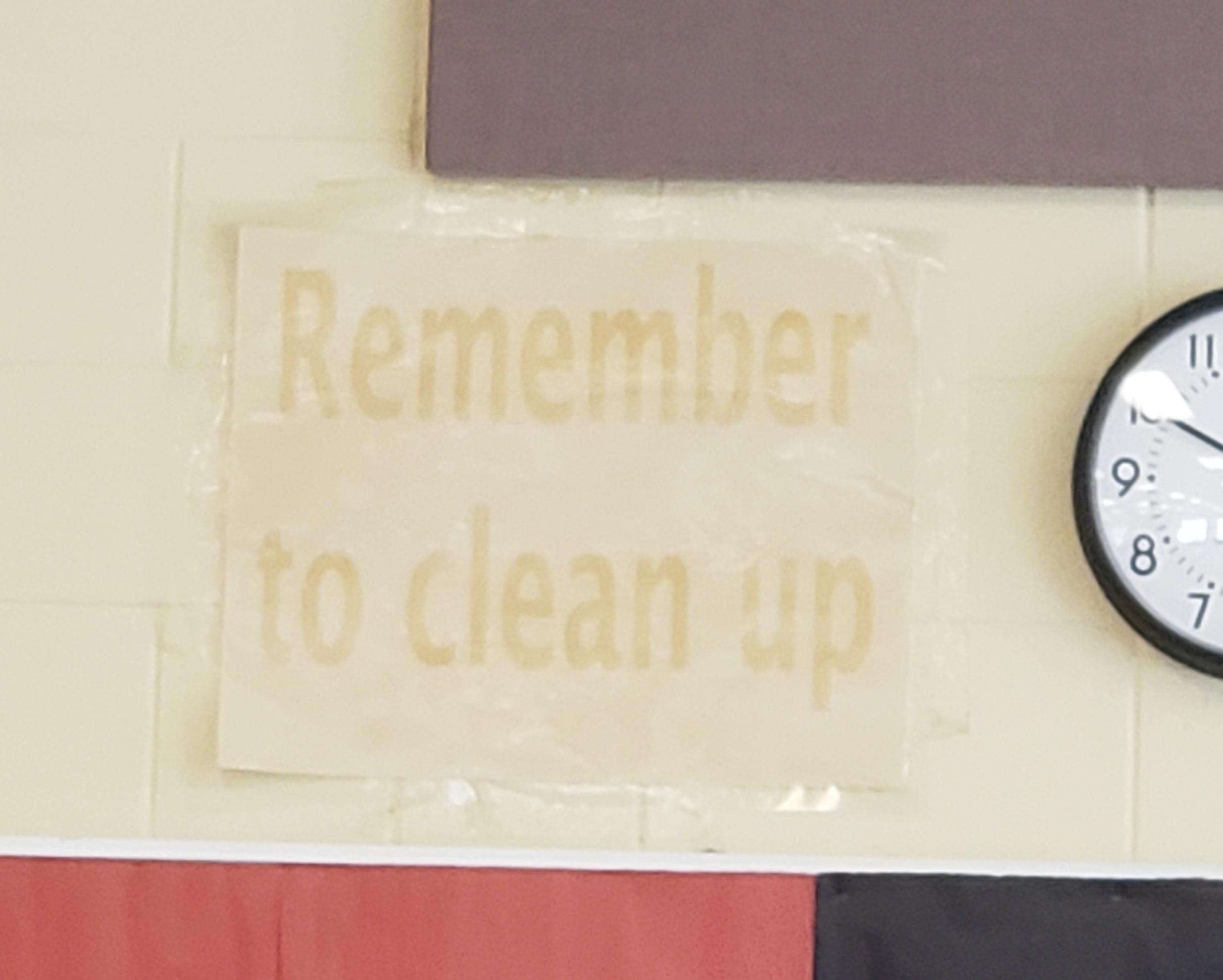 Very readable sign | Scrolller