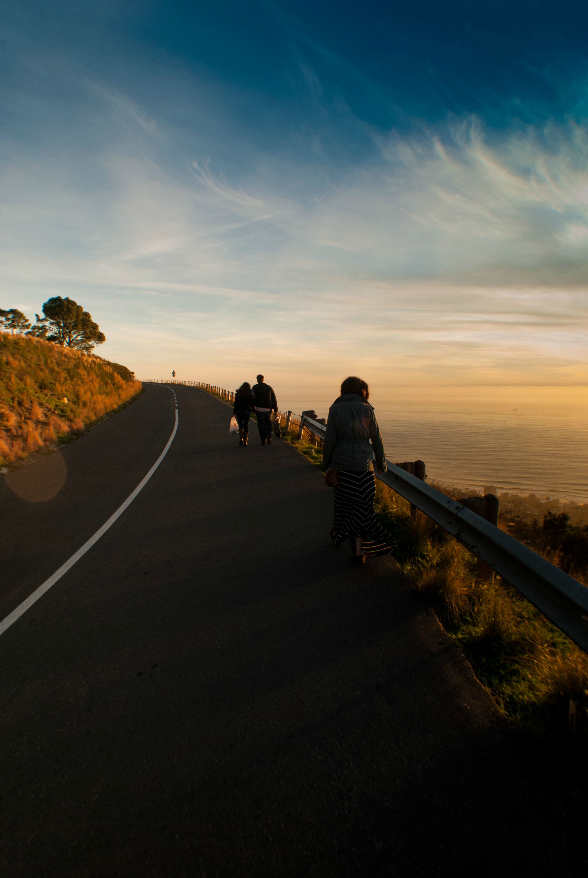 Walking up Signal Hill for a sunset picnic Scrolller
