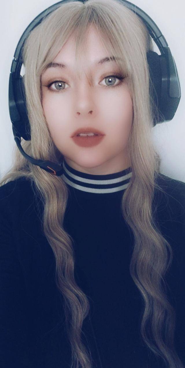 We Playing рџћ Or Playingрџ Scrolller