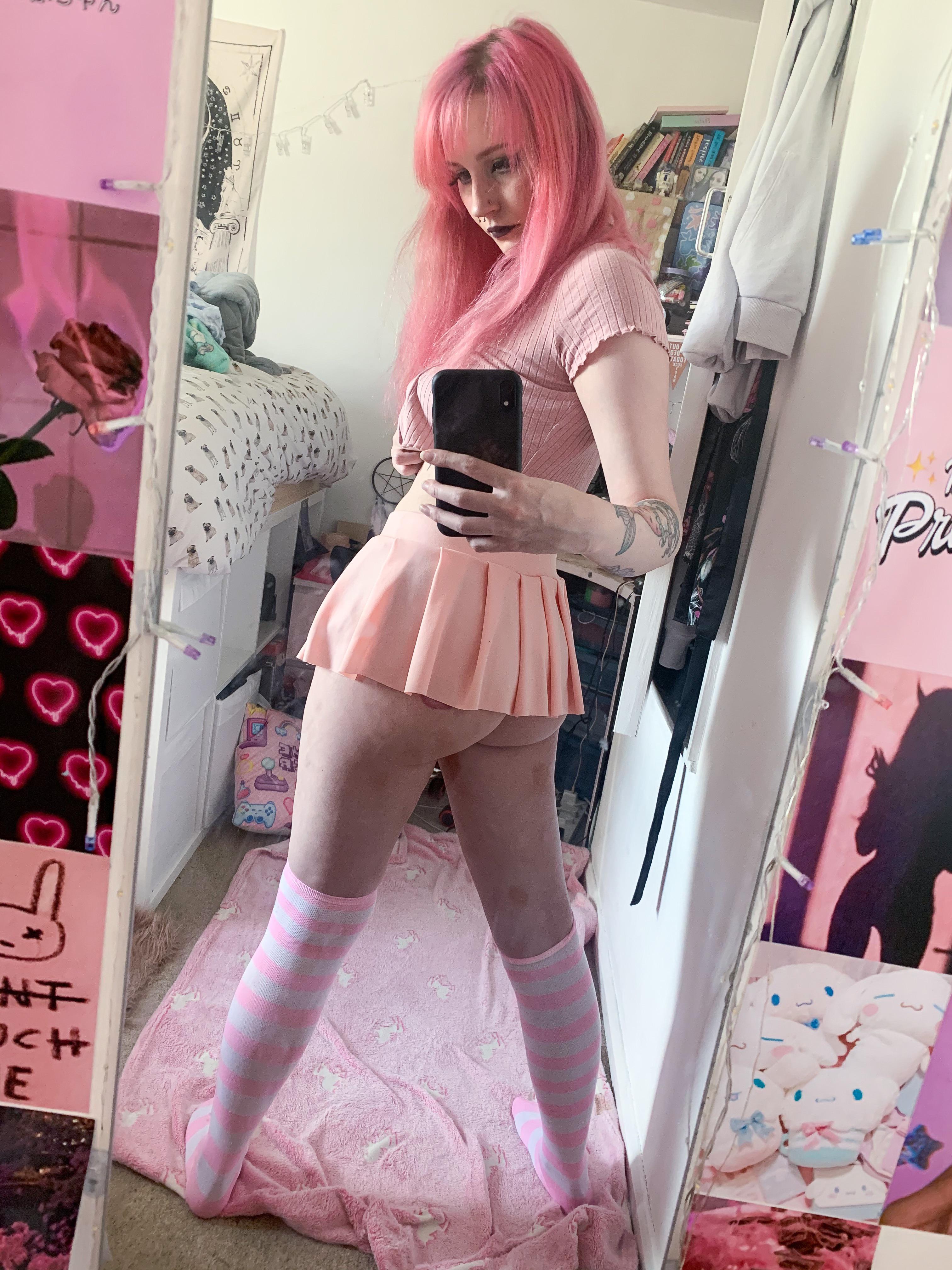 Emos Can Wear Pink Too Scrolller emos-can-wear-pink-too-scrolller