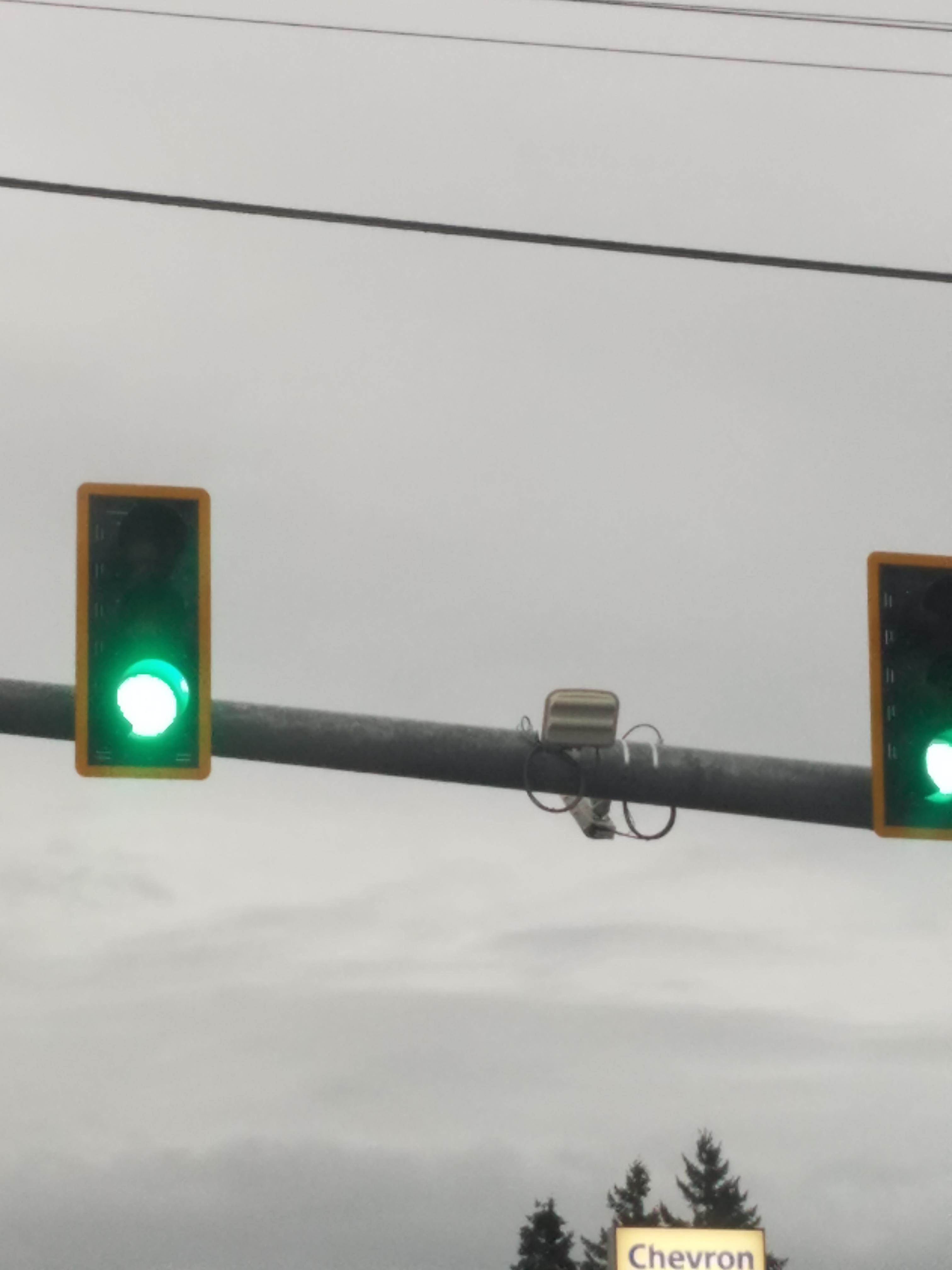 What is the white box at traffic lights? Scrolller