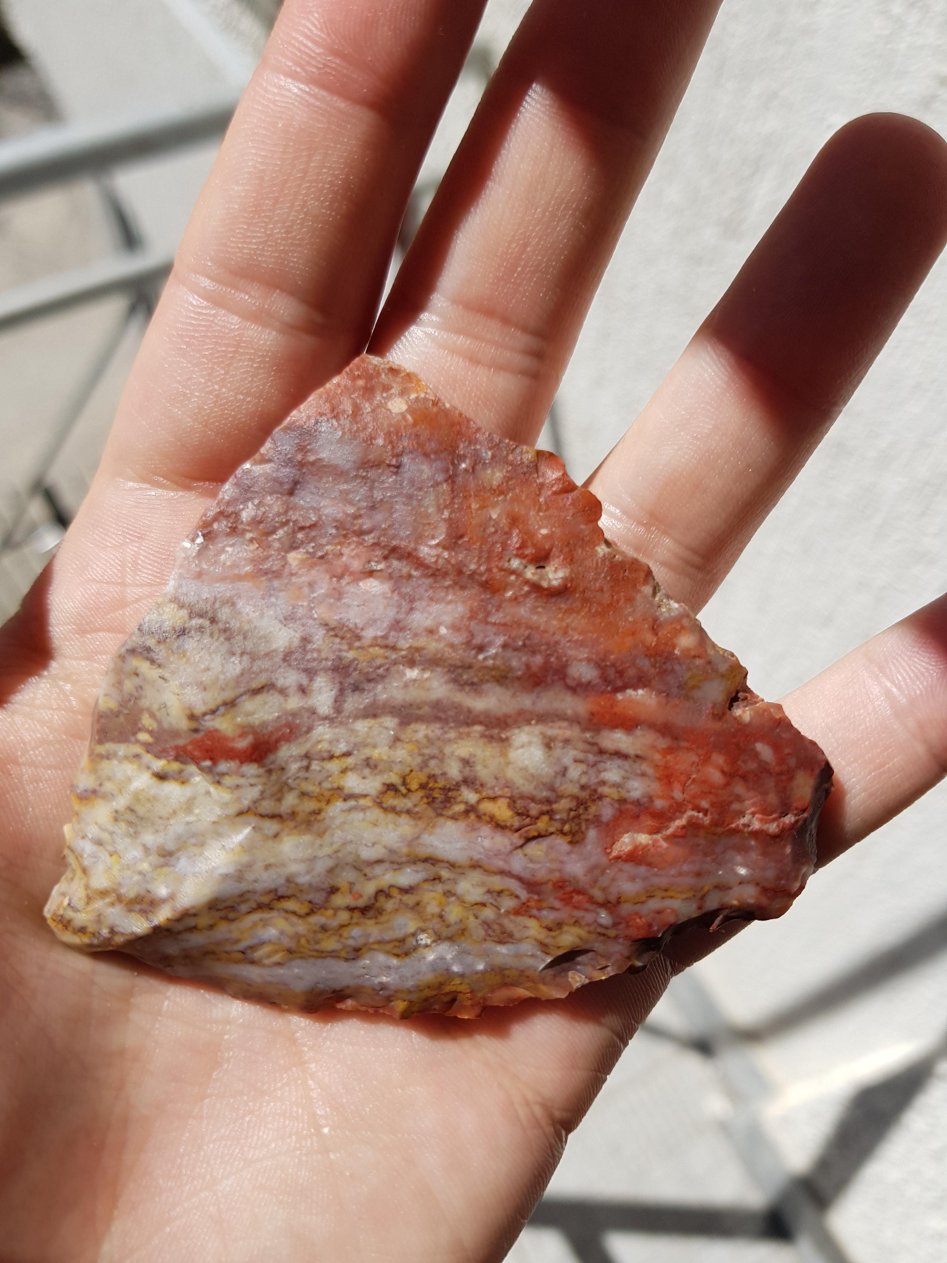 Scrolller Rocks What is this rock? | Scrolller
