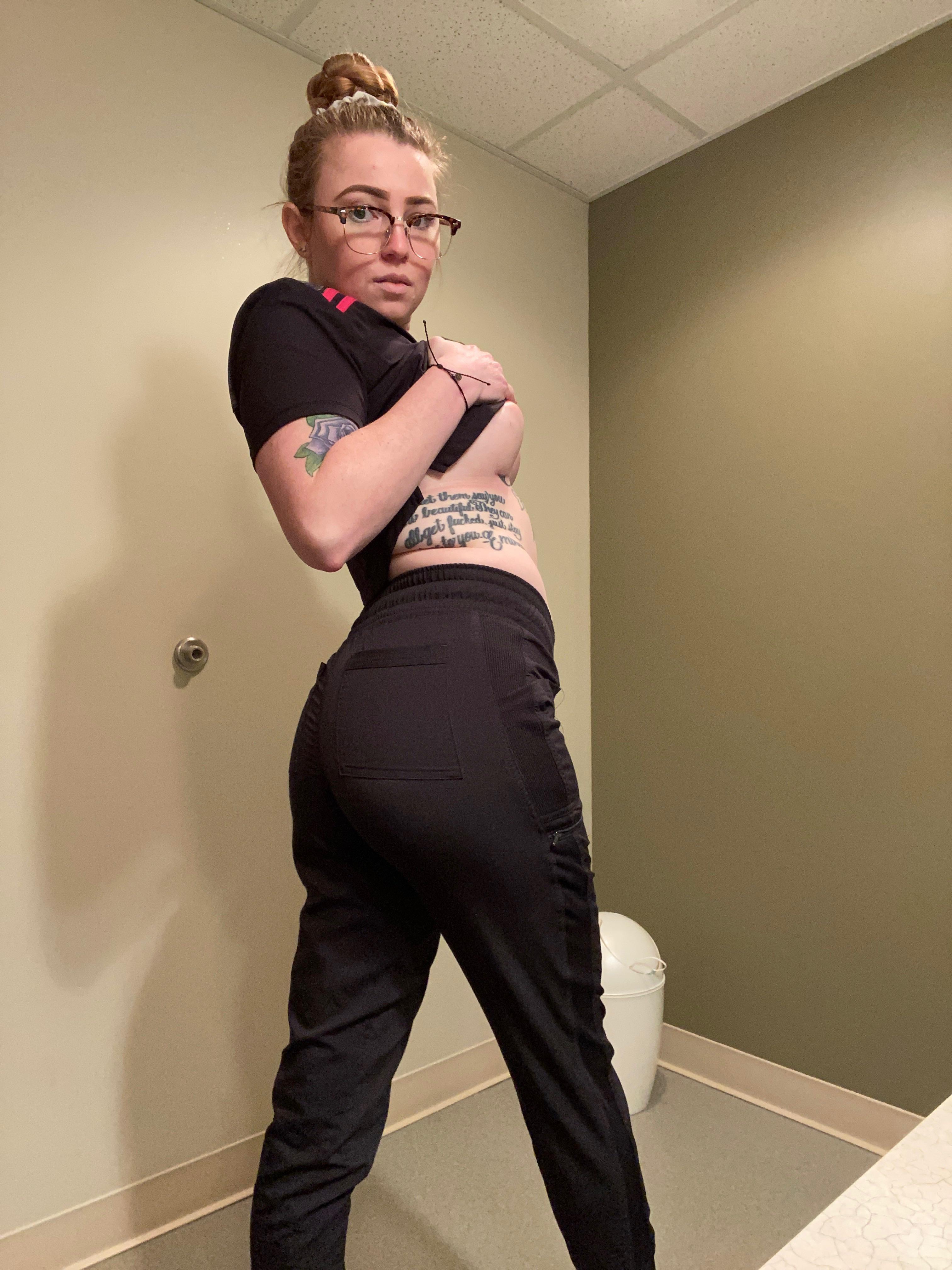 Work break [f]un !! | Scrolller