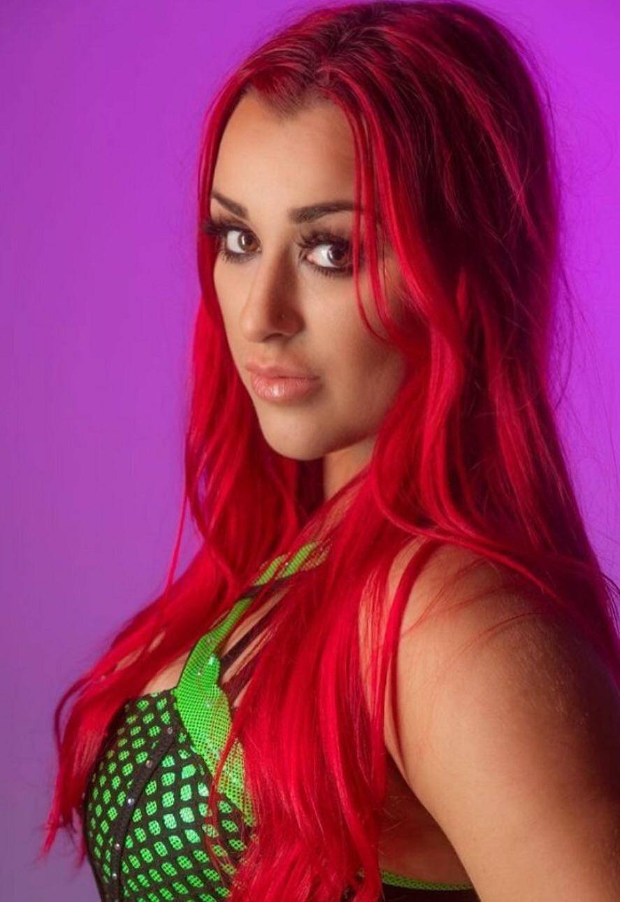 Wrestler Alexxis Falcon Scrolller