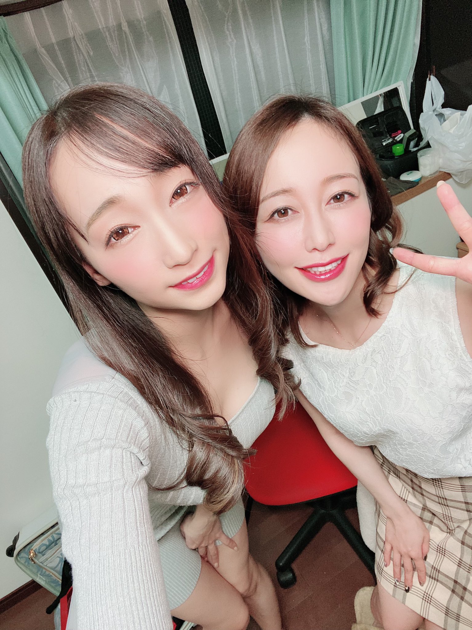 Yu Shinoda And Kurea Hasumi Have Finished Filming For Today Scrolller 8024