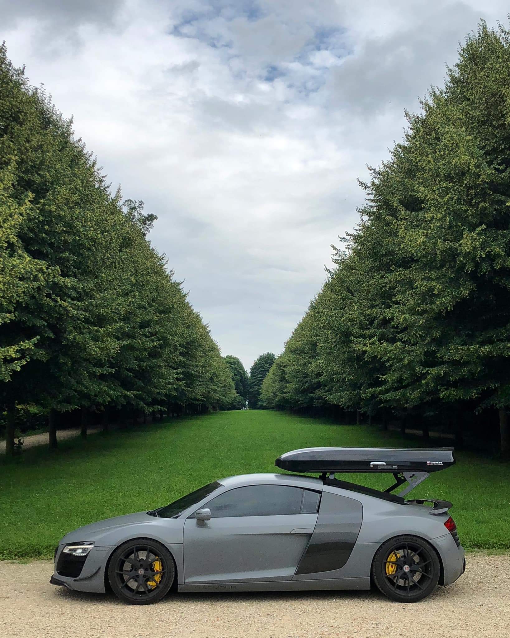 Yup you all know the R8 | Scrolller