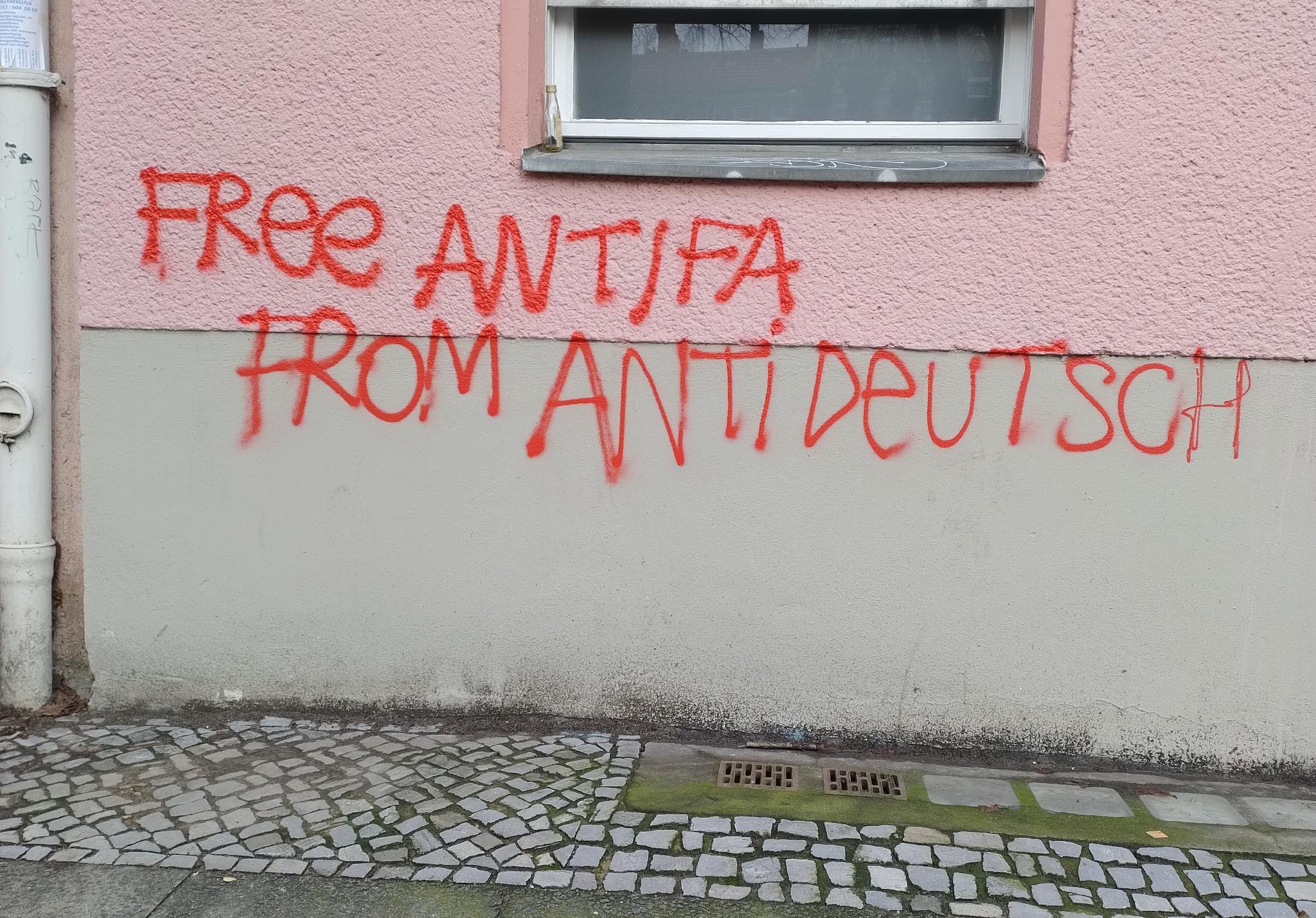 "Free Antifa from Antideutsch"
Graffiti seen in Berlin
