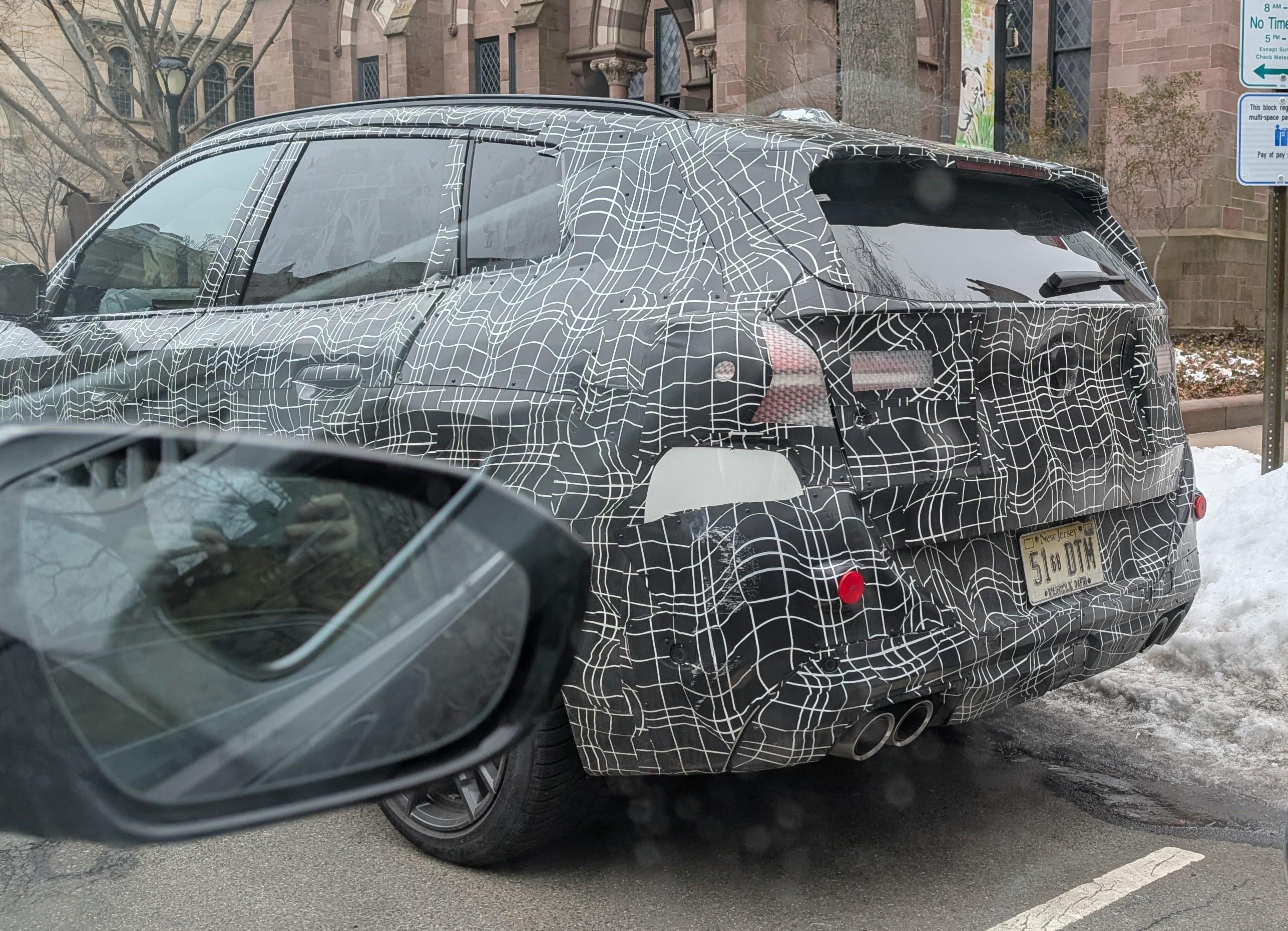 Pre-production car seen roaming downtown before a snowstorm | Scrolller
