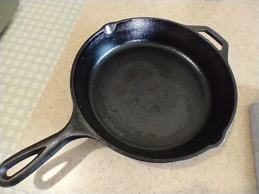 Hello - left on a hot burner, please help. | Scrolller