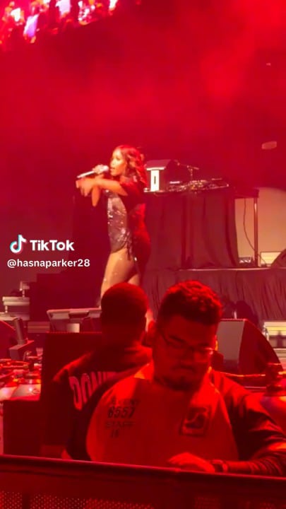 Eve last night in AC