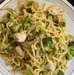[Homemade] Pasta with Chicken, Broccoli, Caramelized Onions, Parmesan and Garlic