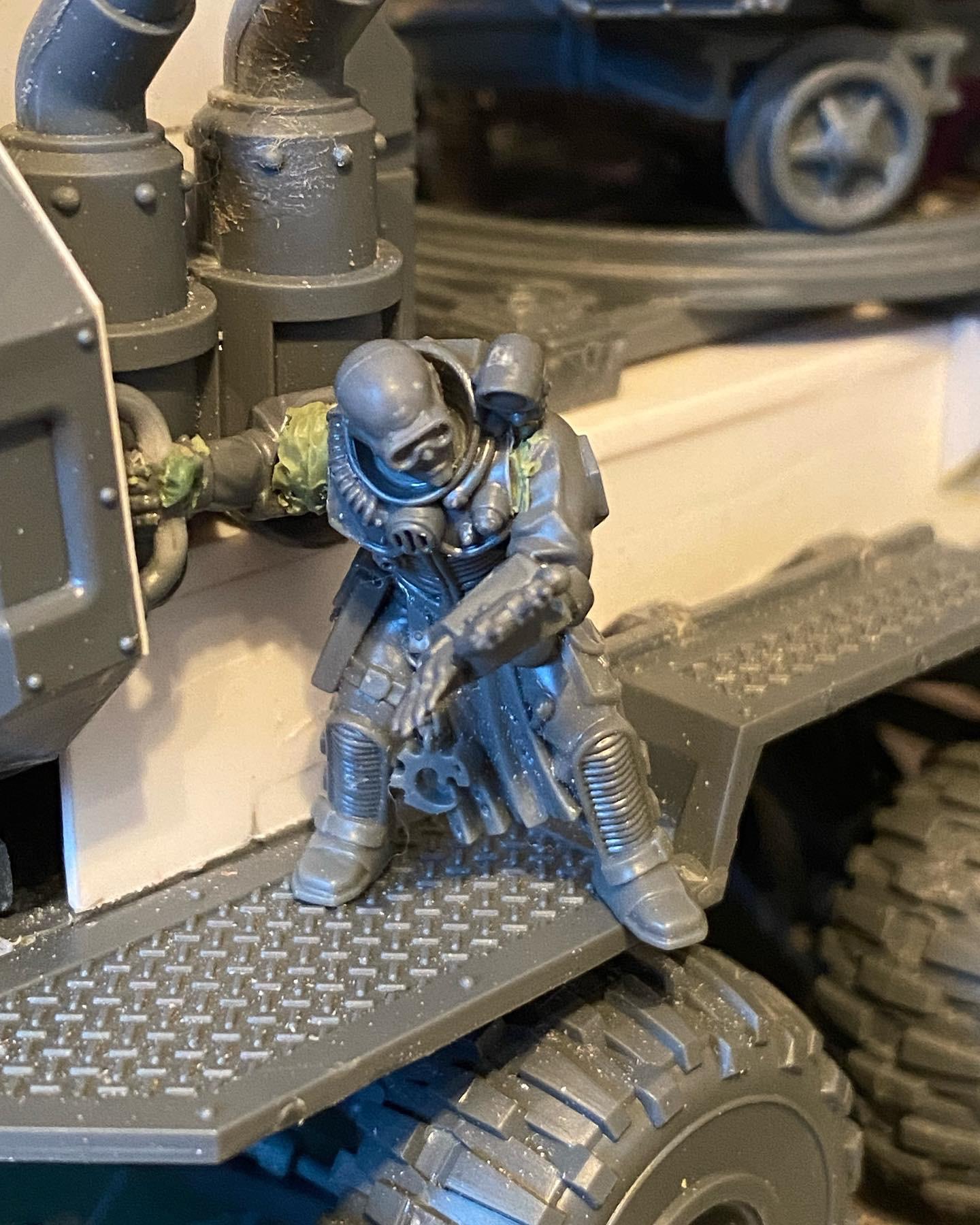 WIP update. After seeing the new Ironcrawler I decided I needed a change to the Tyrannofex’s cab. I also finished the crew along with 2 passengers. Then with the Harpy I pulled the cockpit and built a third crewman who I think’s be the loadmaster for the Equus