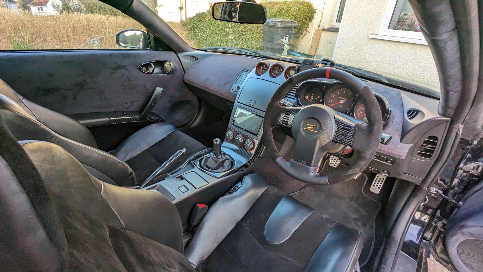 Winter project of completely revamping my 350z interior is complete