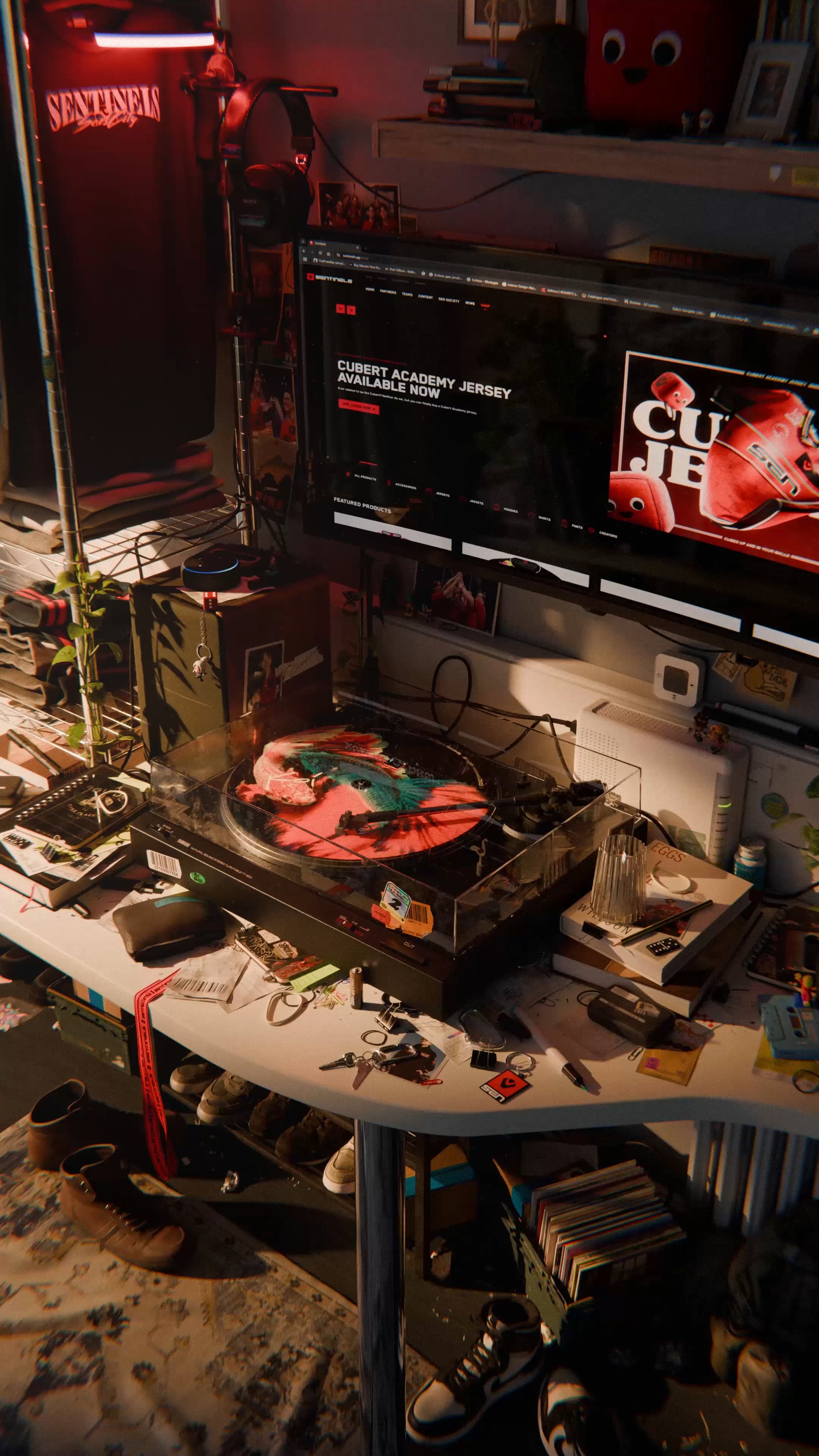 Made a 3D render imagining what a Tarik's and Sentinels fan's room might look like!