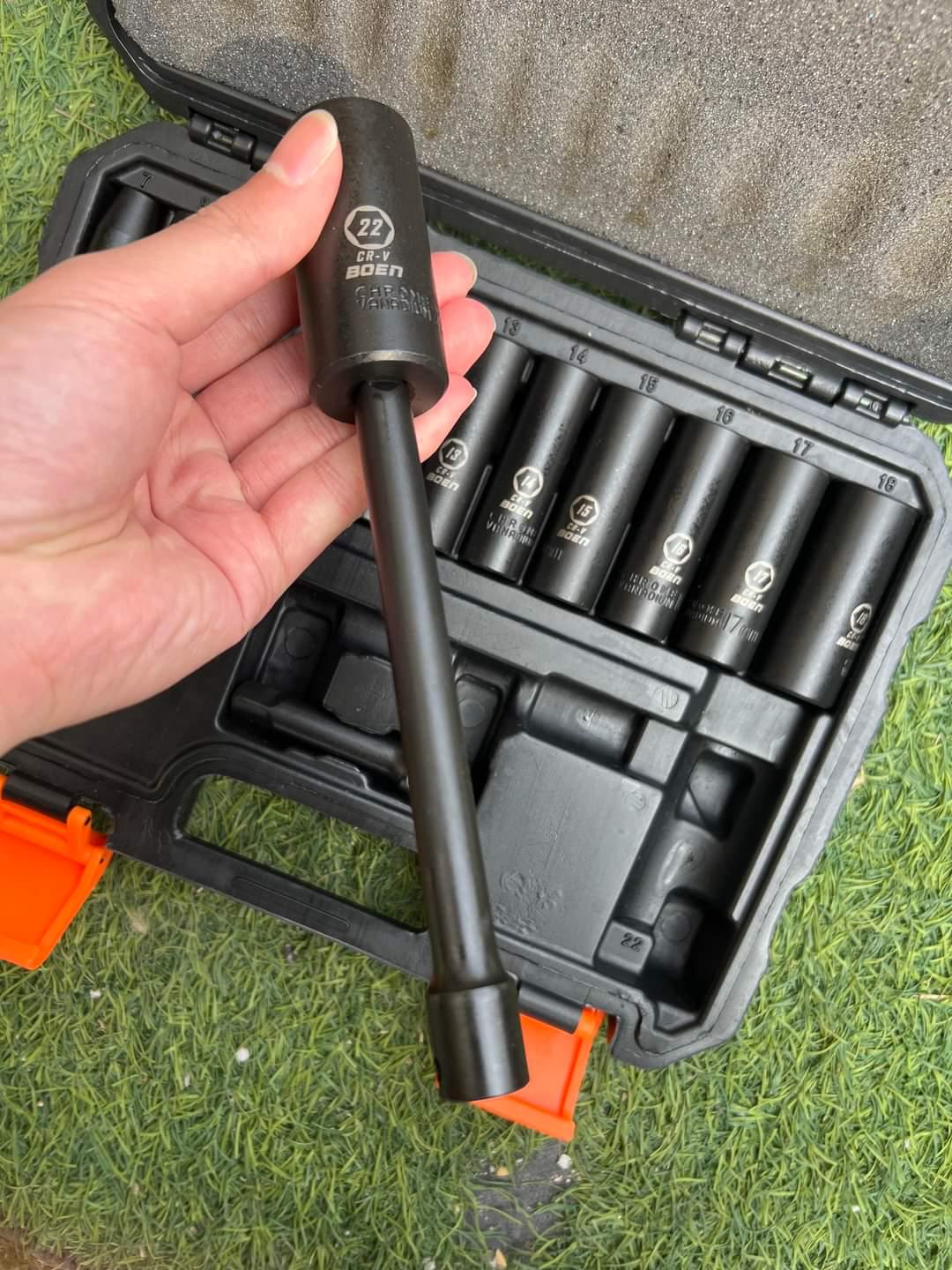 Try this hand tool socket set I just bought, I feel the quality of this ...