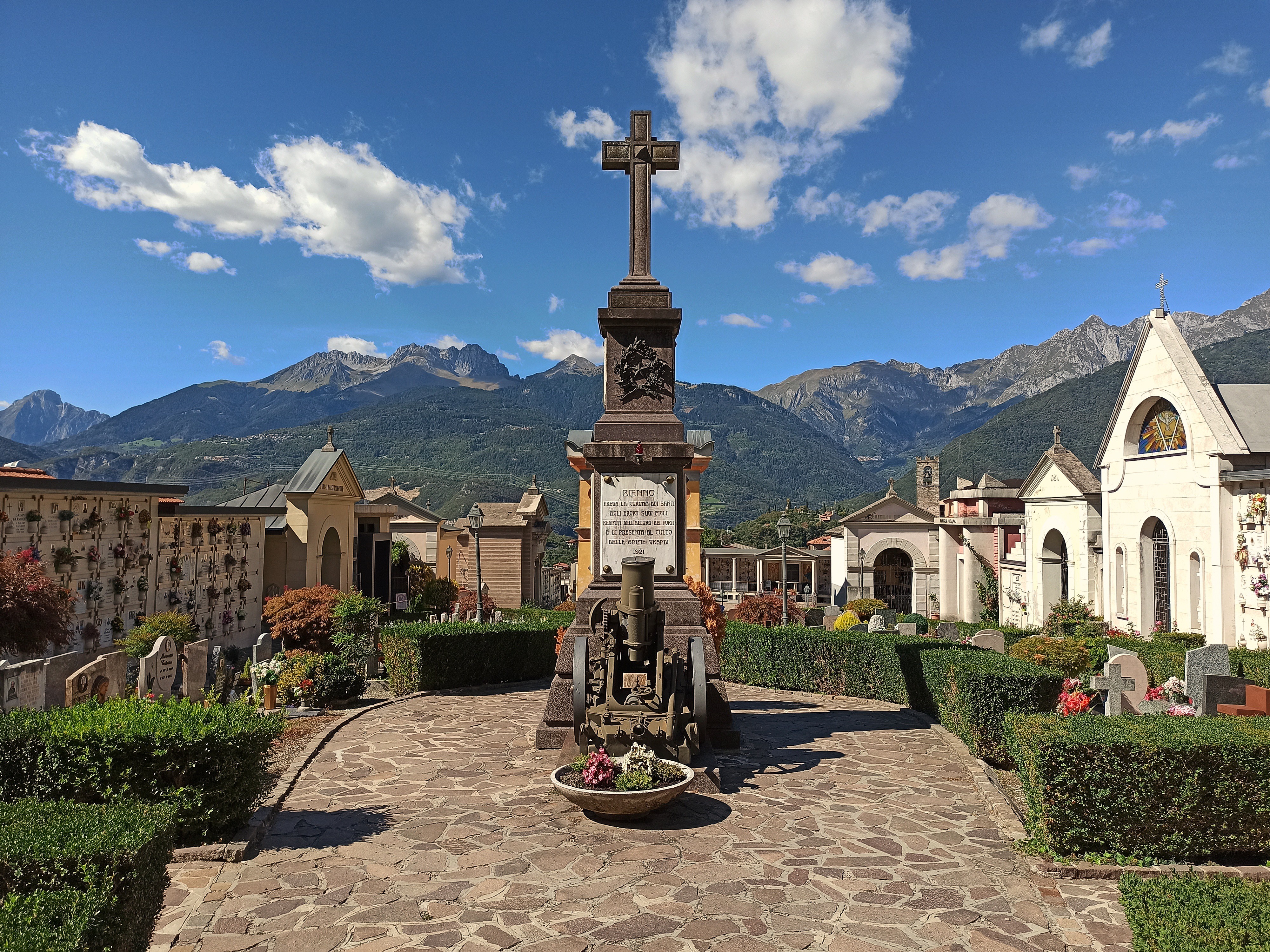 [OC] One of the most beautiful medieval towns and stunning places in ...