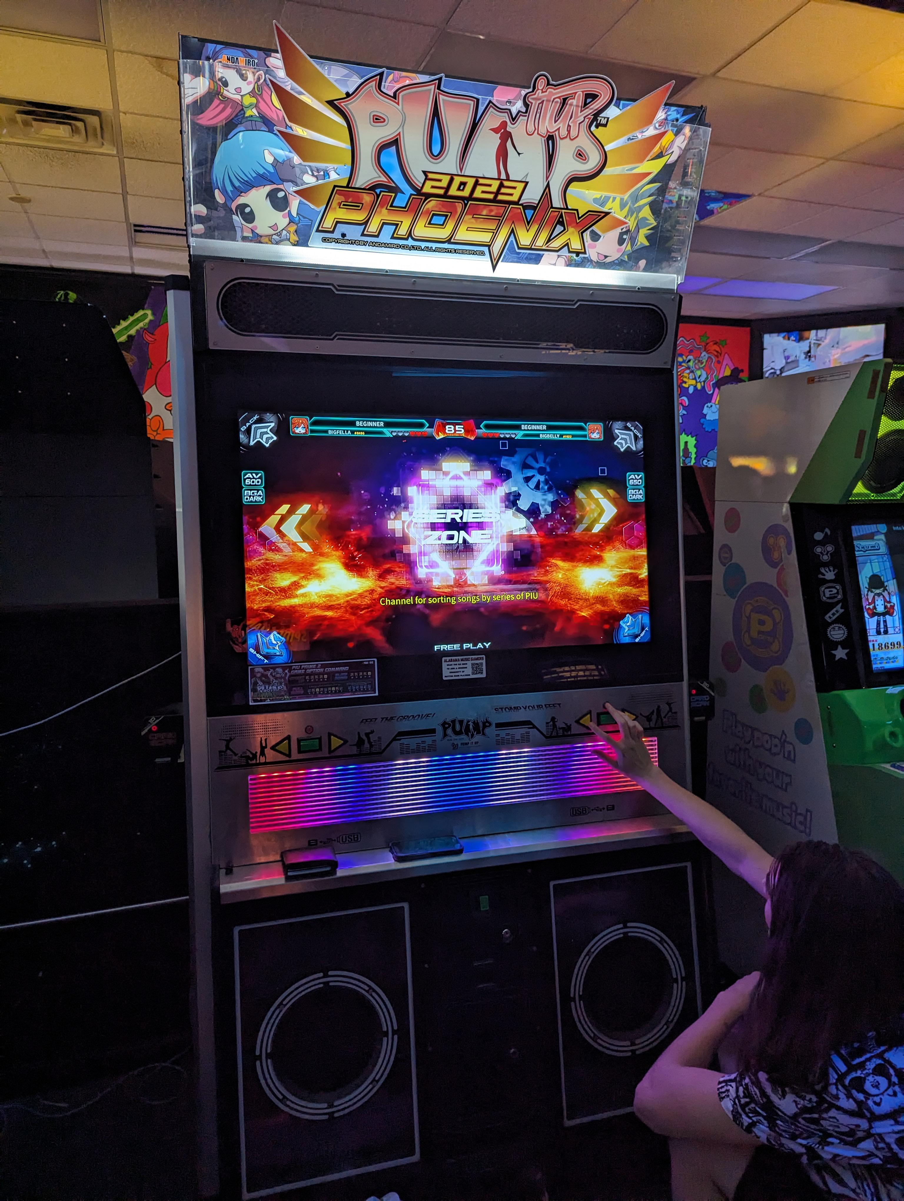 Machine Hooligan Hooligans in Alabaster has one of the first Pump It Up Phoenix machines ...