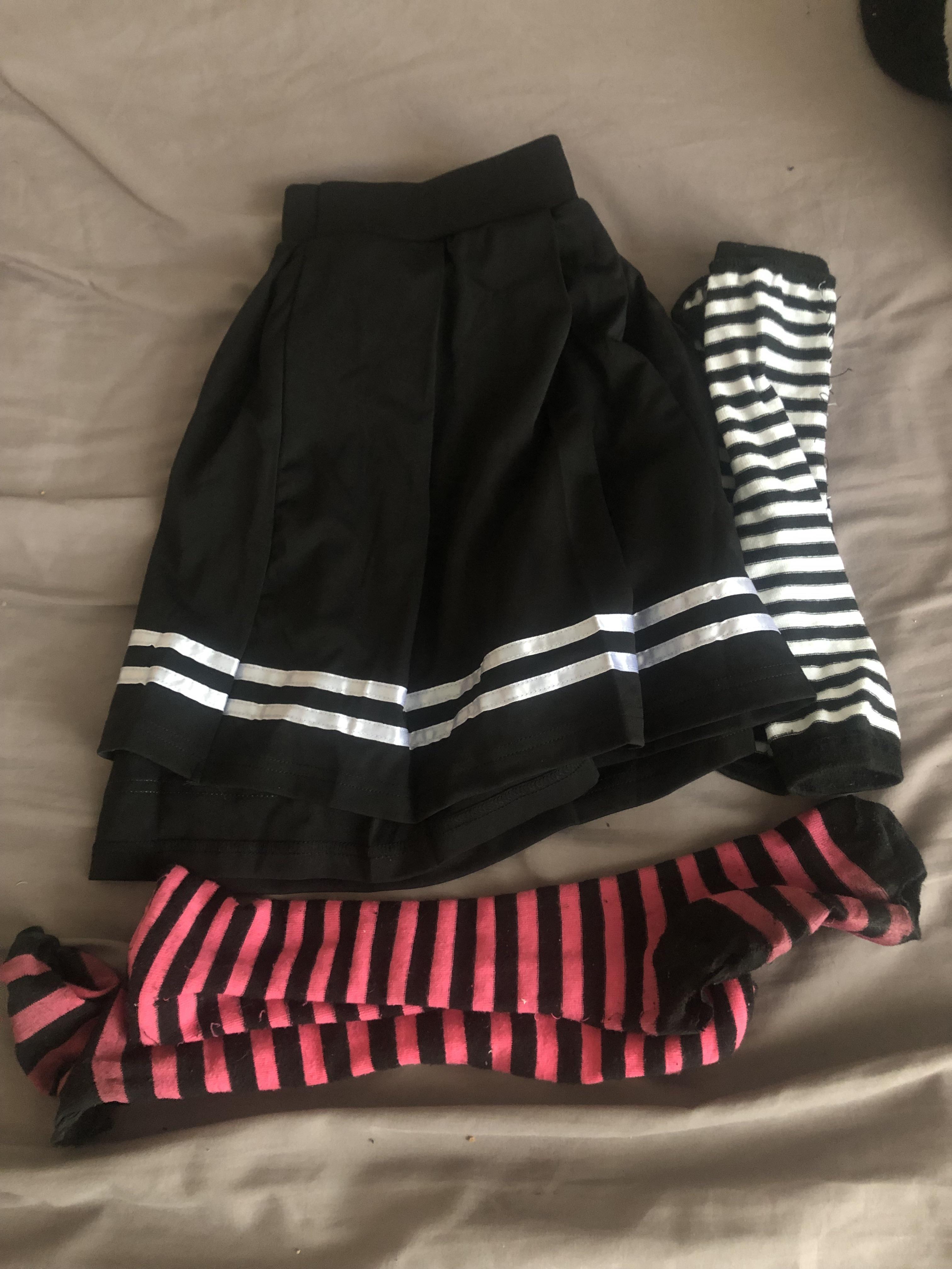 My sillyboy dress, gloves and socks. Socks are kinda worn out so my painted toes stick out of them. Ooop :3