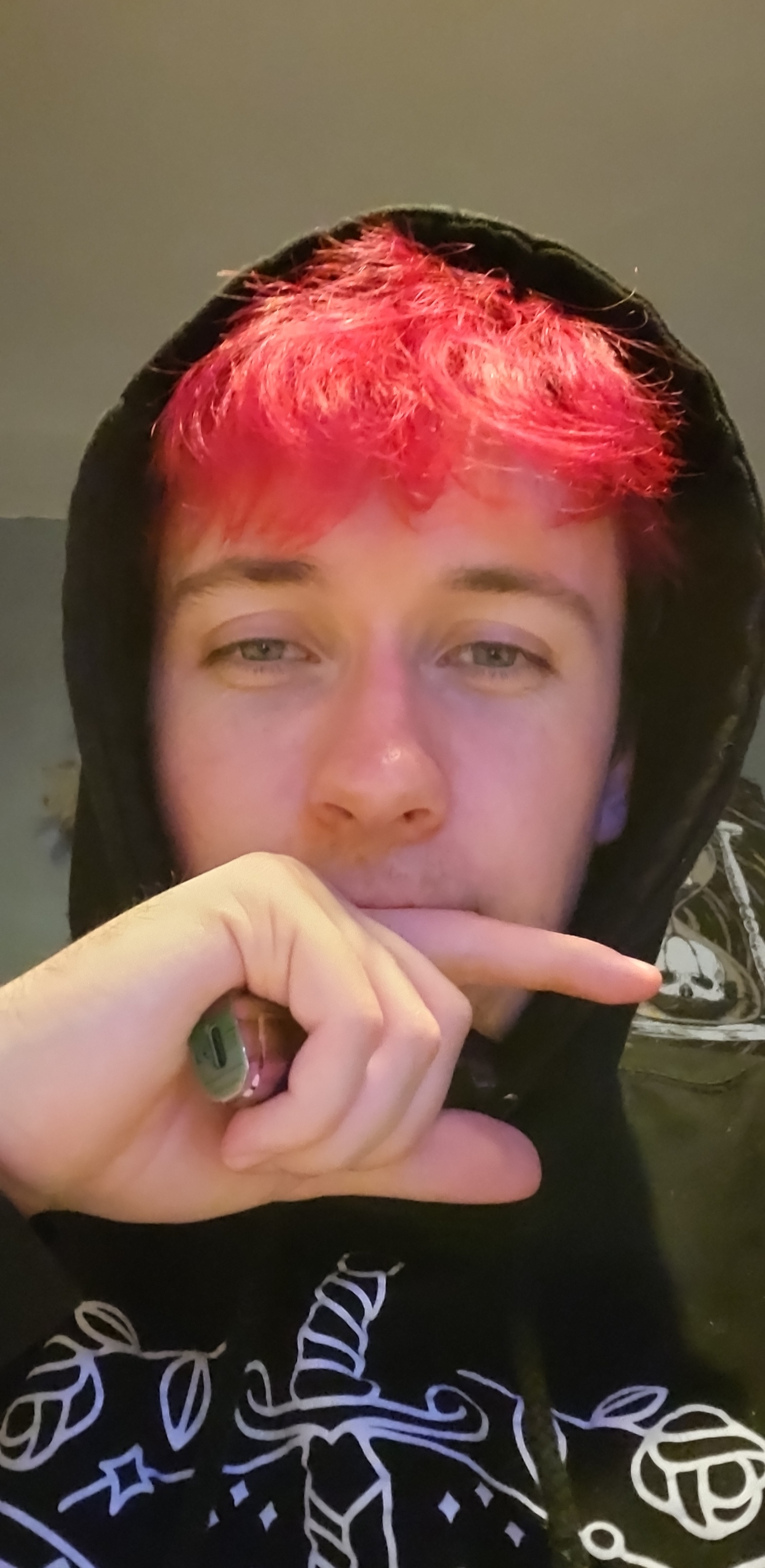 Noticed my hair was nearly matched the pan flag. Once the colour strips out a bit more it will!