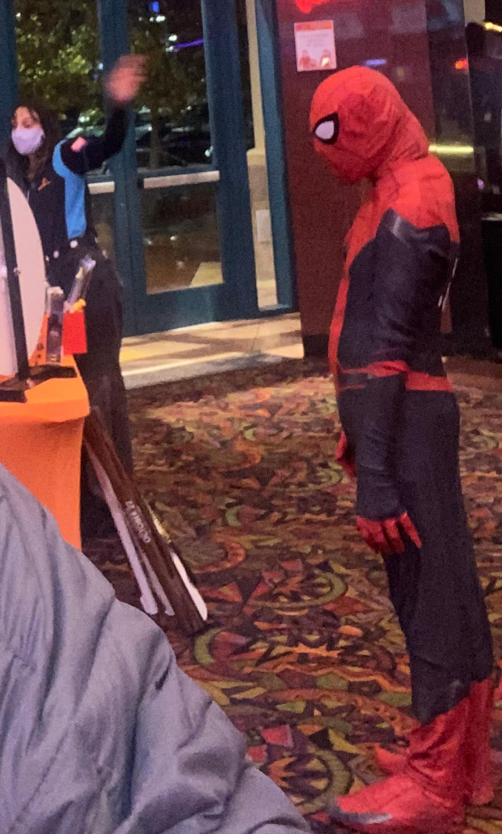 Spoderman Making An Appearance At The No Way Home Opening Night Scrolller spoderman-making-an-appearance-at-the-no-way-home-opening-night-scrolller