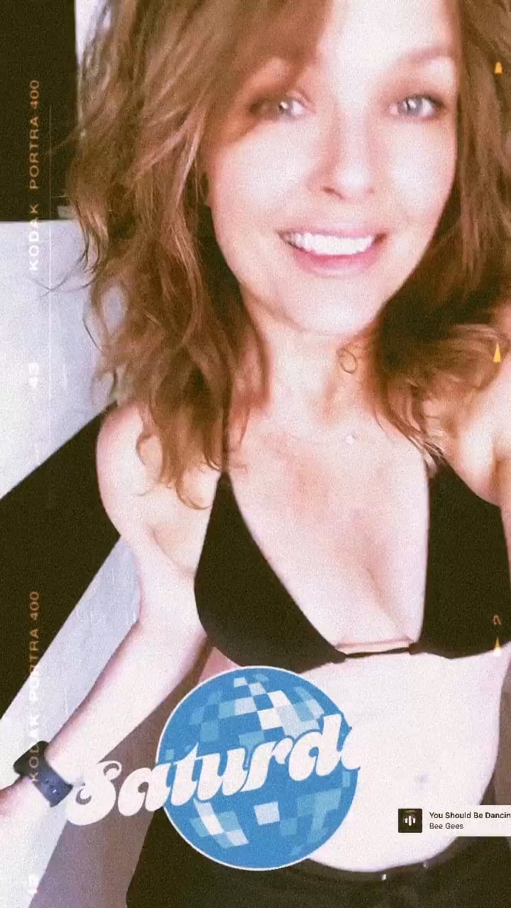 Dina Meyer