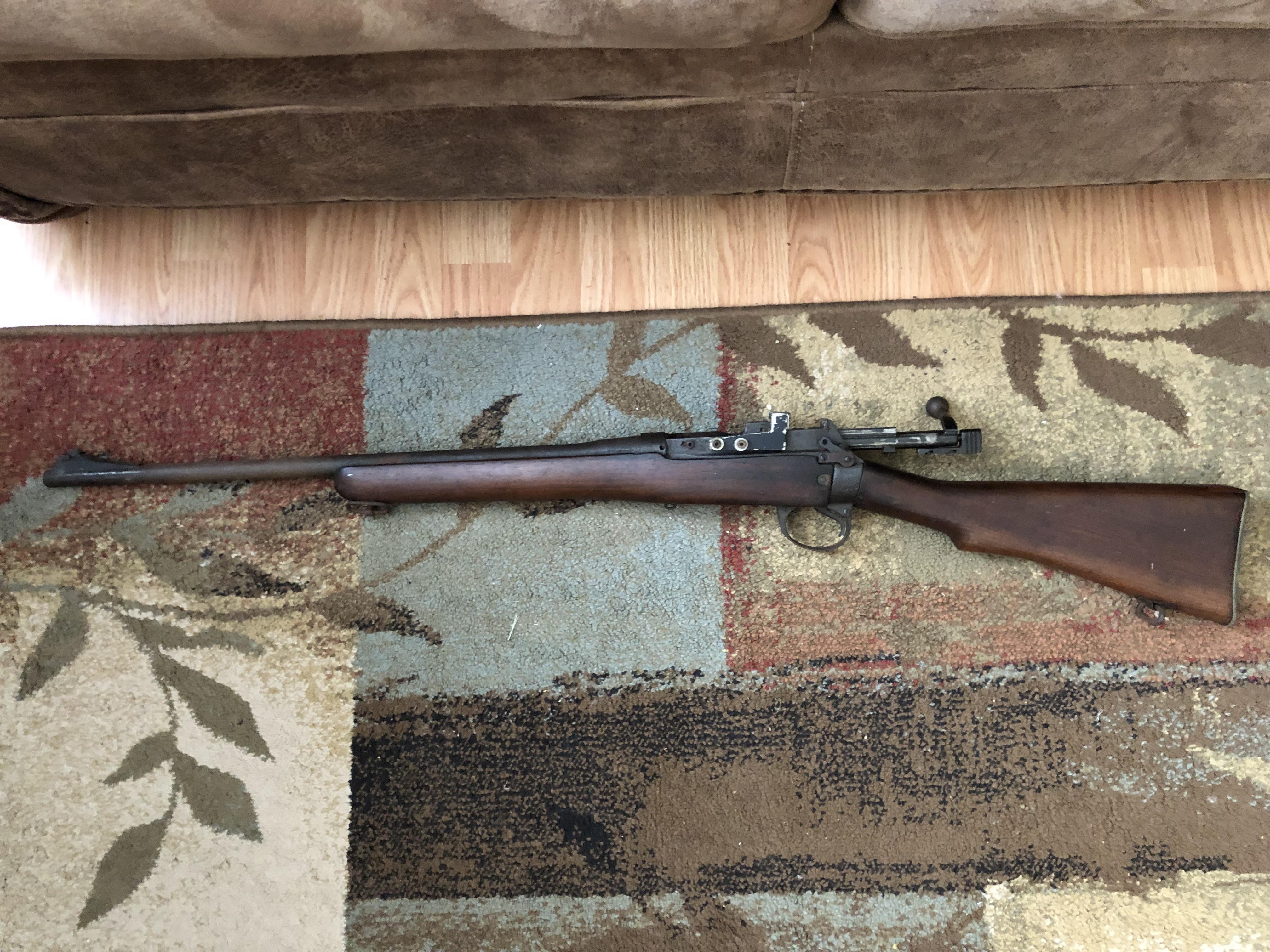Help identify this gun? Markings on the grip: T26990