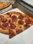 Grabbed some slices for lunch with the kid