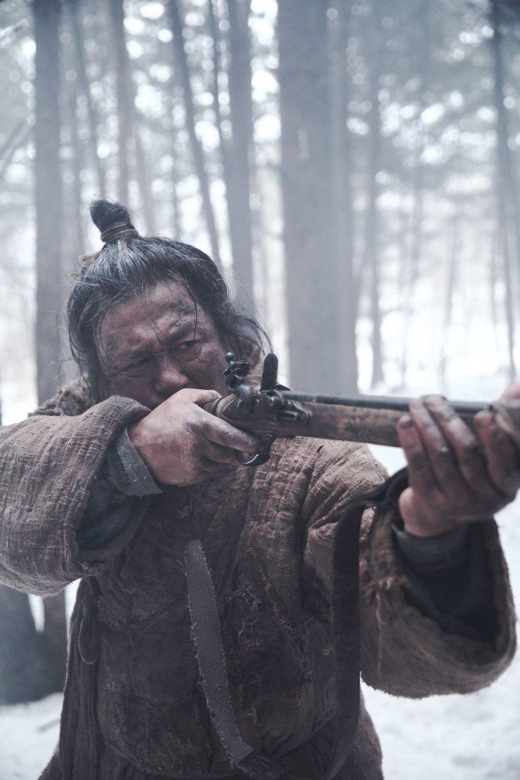 When did Joseon start using flintlock muskets along side matchlock muskets??