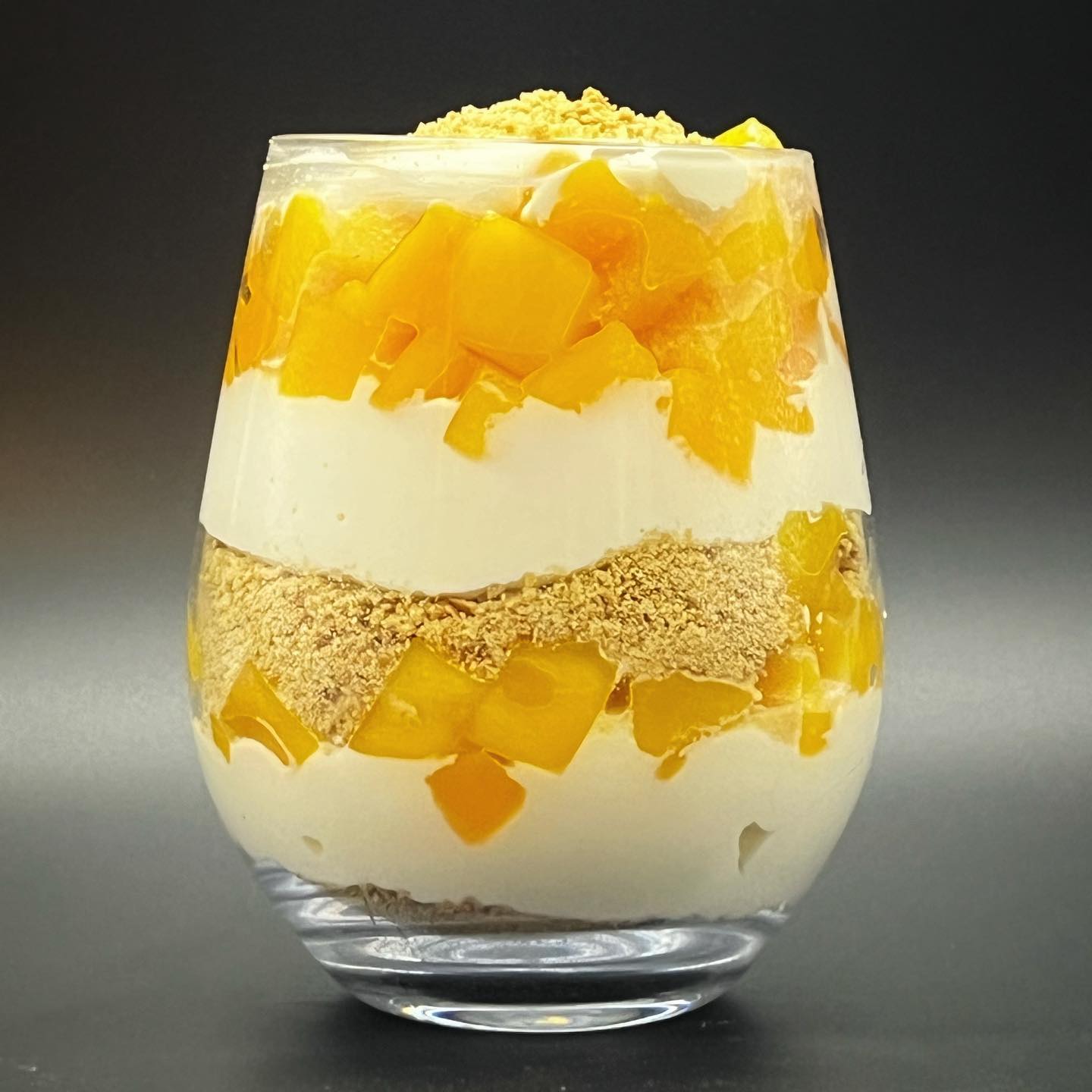 [Homemade] Mango Graham Float | Scrolller