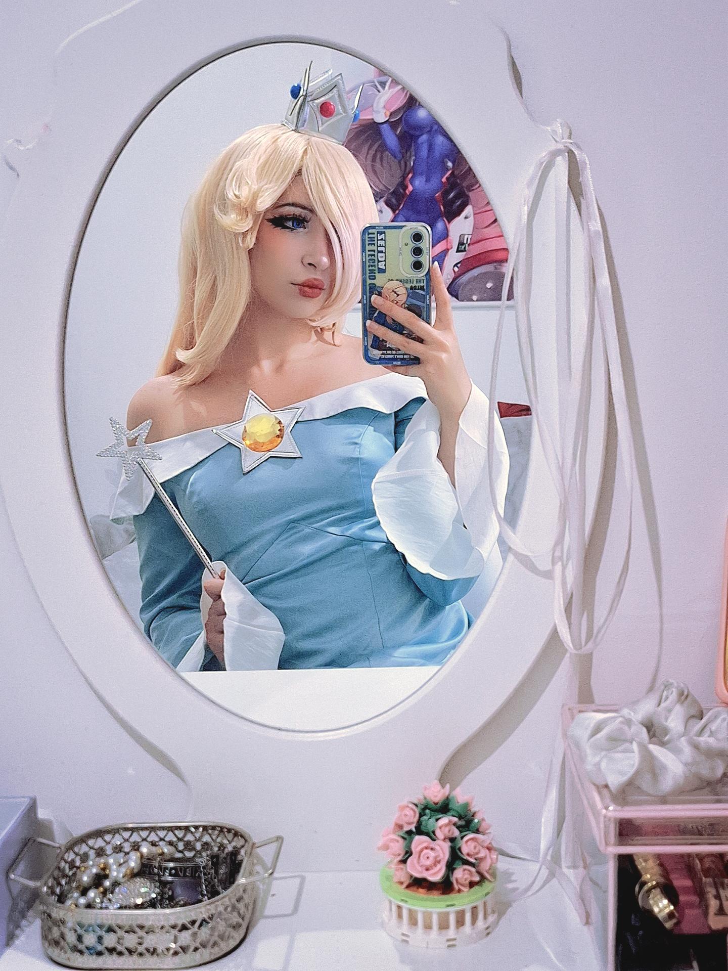 Rosalina cosplay by me (mozechii)