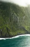 The tallest sea cliffs in the world, Molokai's north shore, Hawaii [OC] [3609 x 5541]