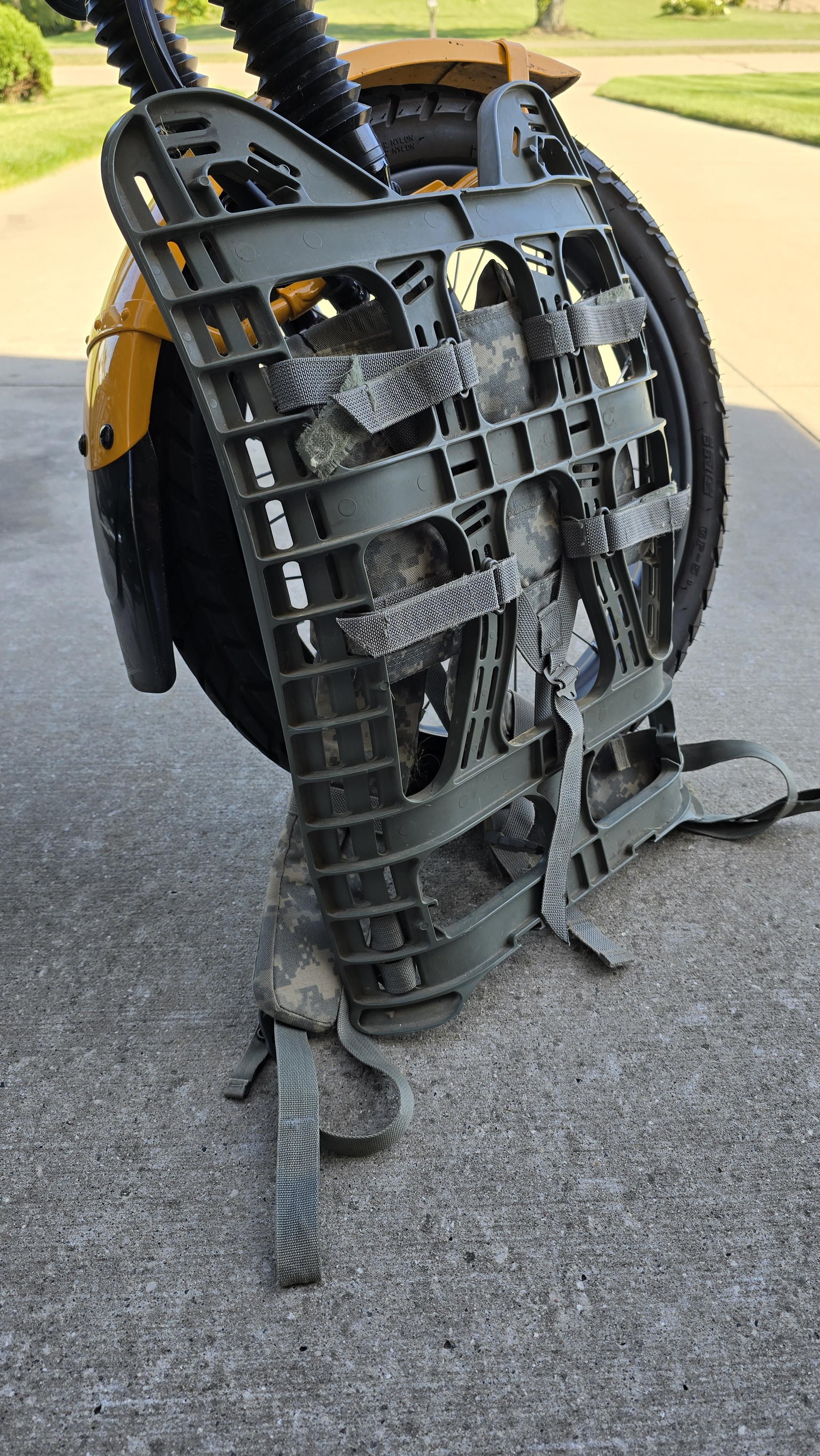 DIY RC backpack - Molle II rucksack frame | Scrolller