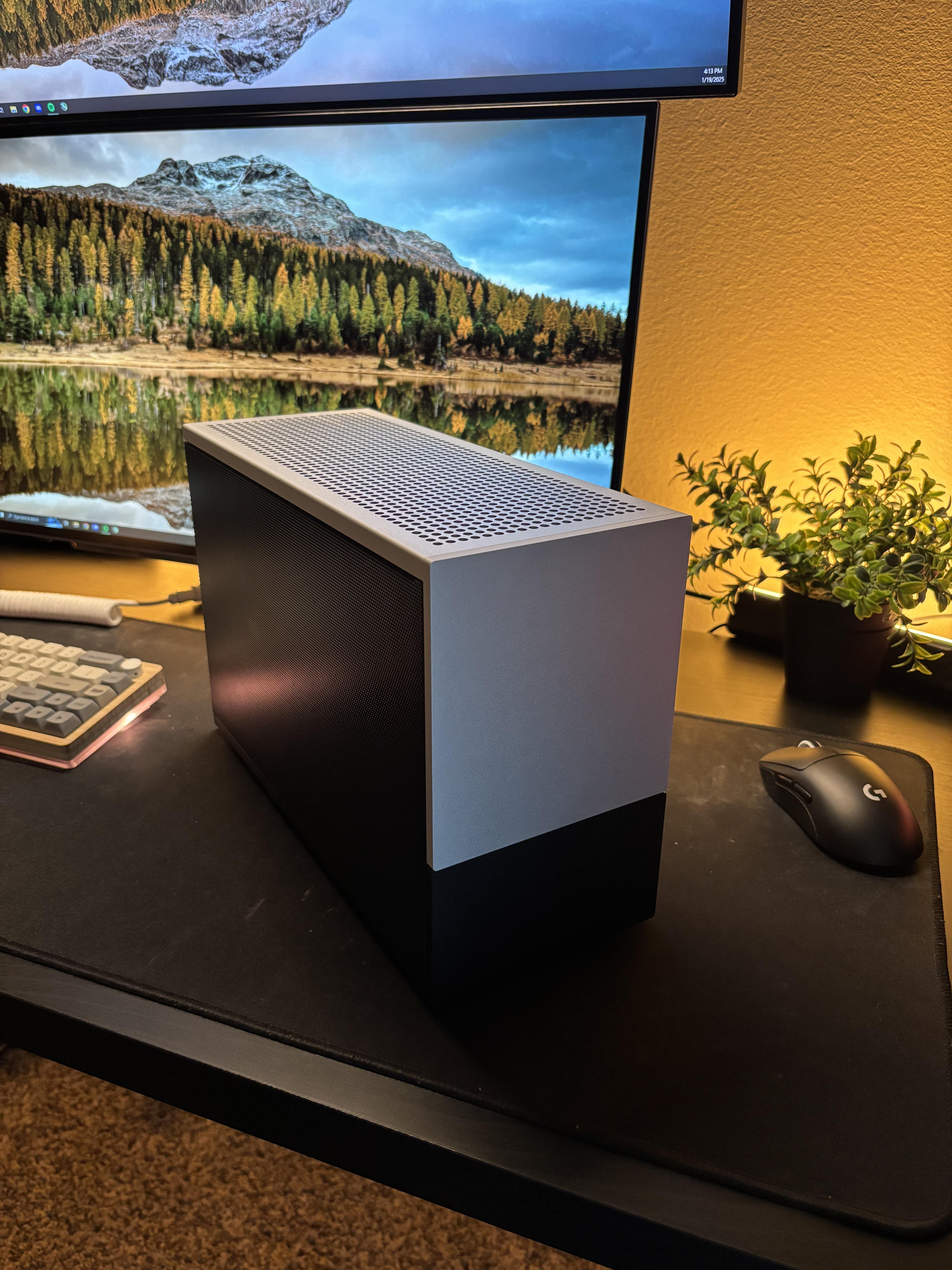 Perfect fit | Scrolller
