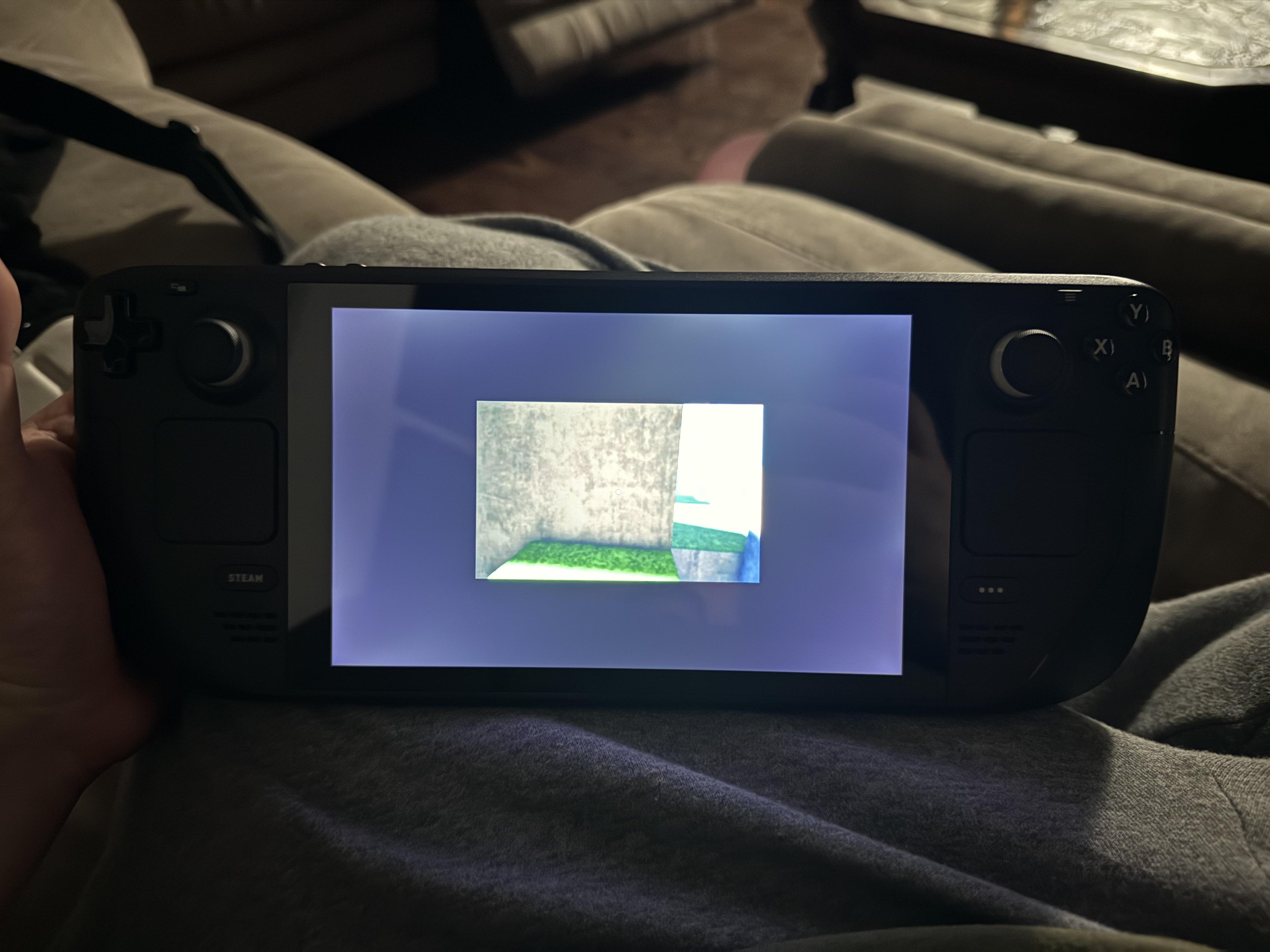 Refunct Button Trying to play refunct - why is the screen so small and how do i fix it ...