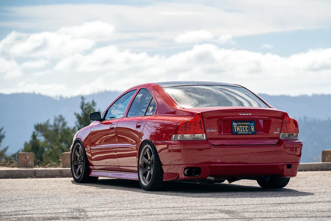 Volvo S60R [6000x4000] | Scrolller