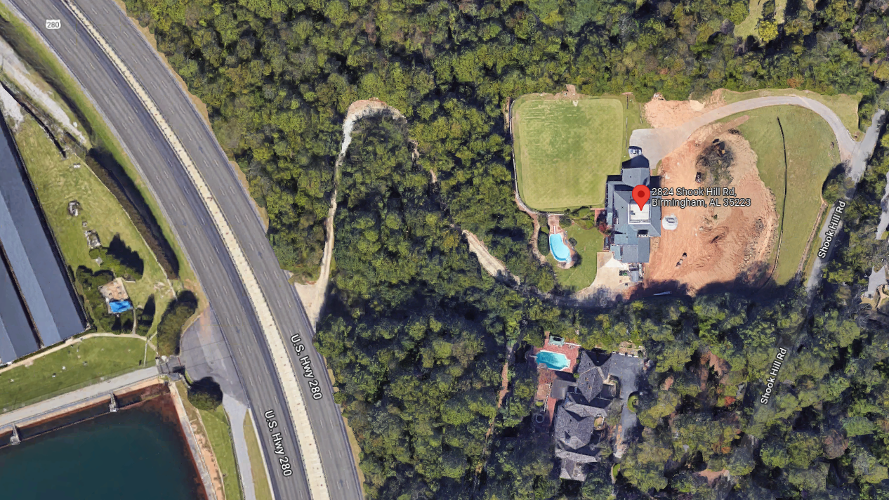 Why does this house have its own on/off ramp to 280 (by the water works ...