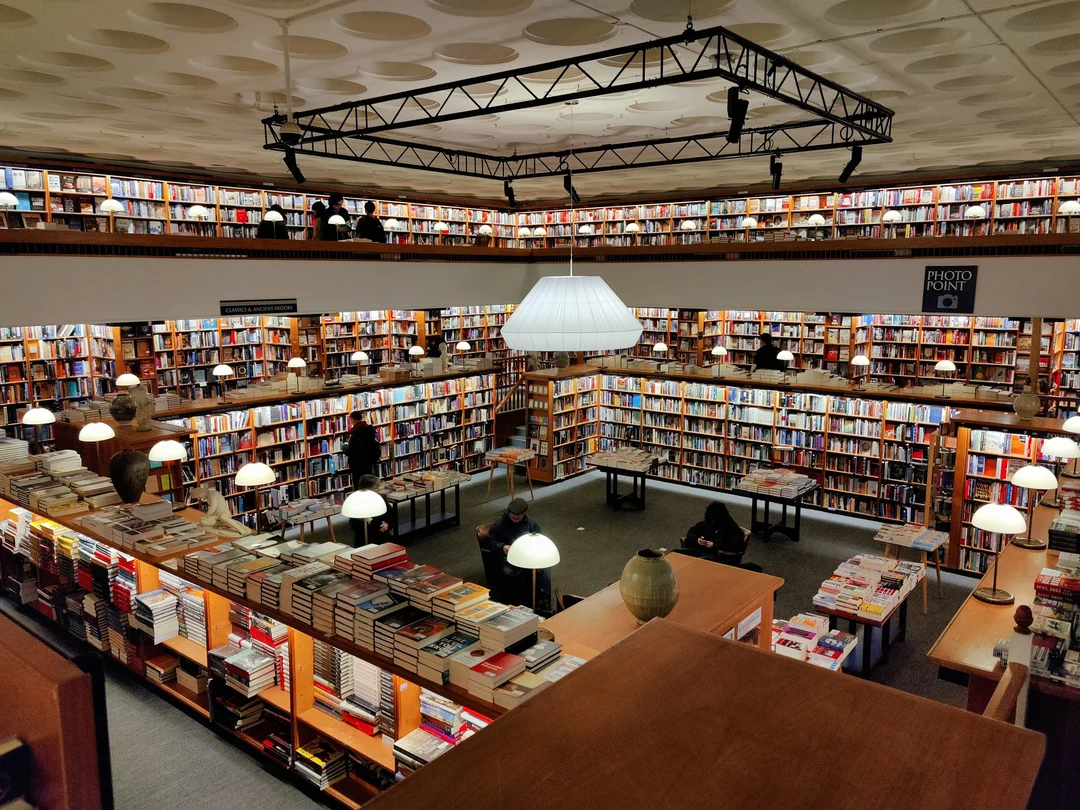 The Norrington Room At Blackwell s Bookshop Oxford OC Scrolller the-norrington-room-at-blackwell-s-bookshop-oxford-oc-scrolller