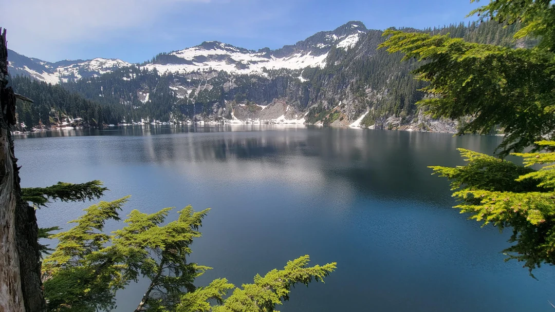 Copper Lake, Alpine Lakes Wilderness, Washington, [OC][4000x2252 ...