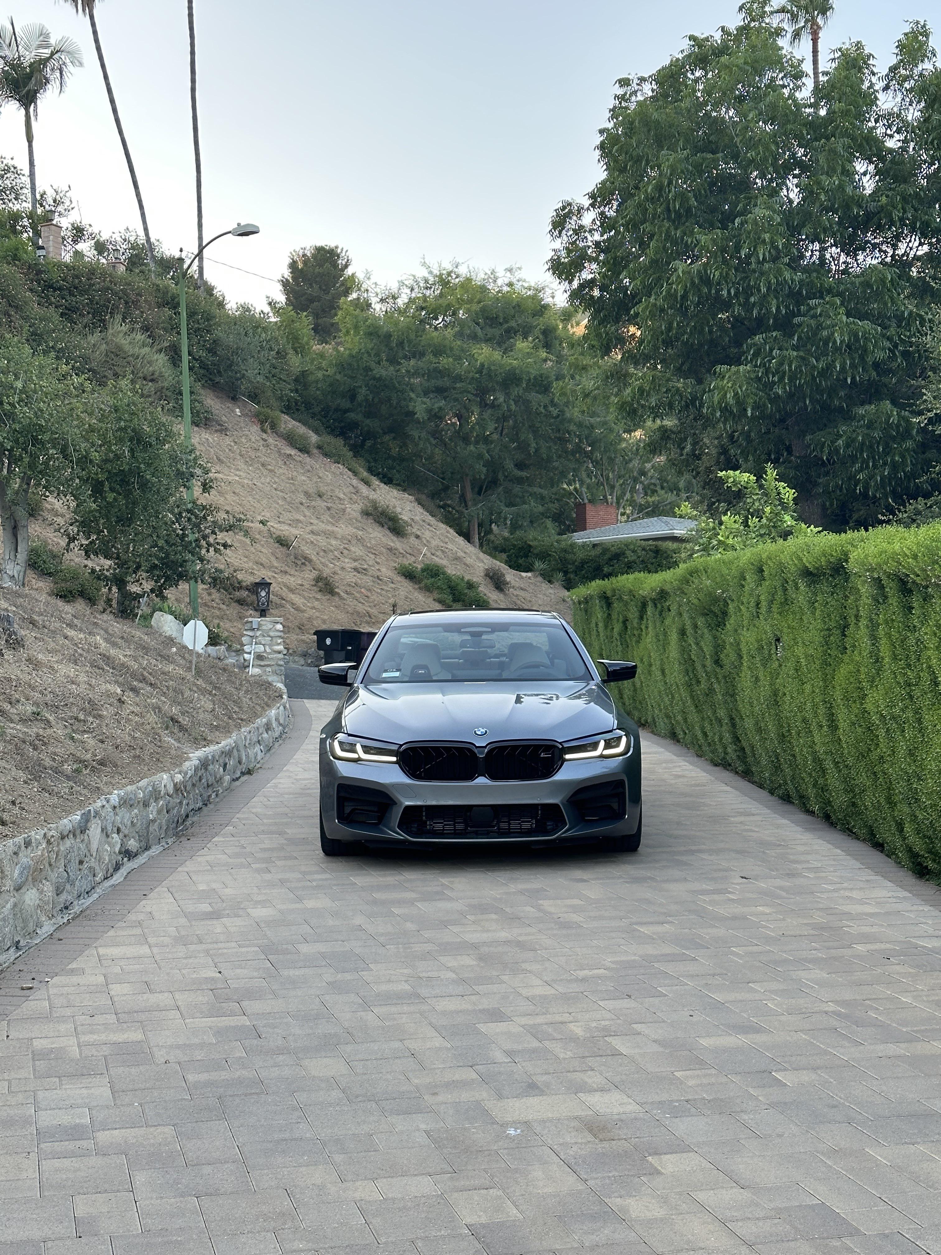 F90 M5 Vs X290 AMG GT