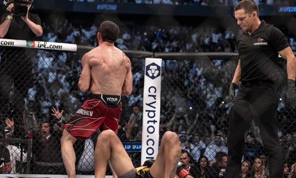 the back muscles of Combat Sambo World Champion and UFC (MMA) Lightweight Champion Islam Makhachev