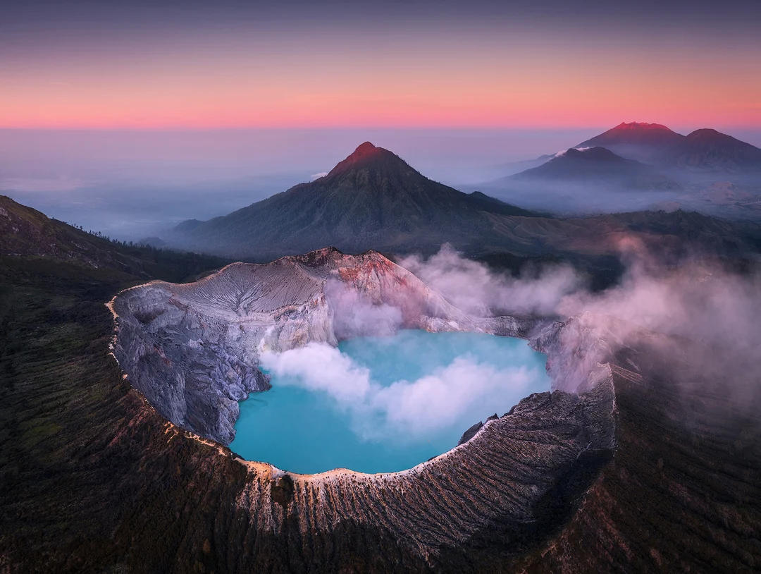 Ijen Crater Lake, Java, Indonesia 1600x1200 [OC] | Scrolller