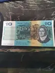 Is this a real Australian 10 dollar note?