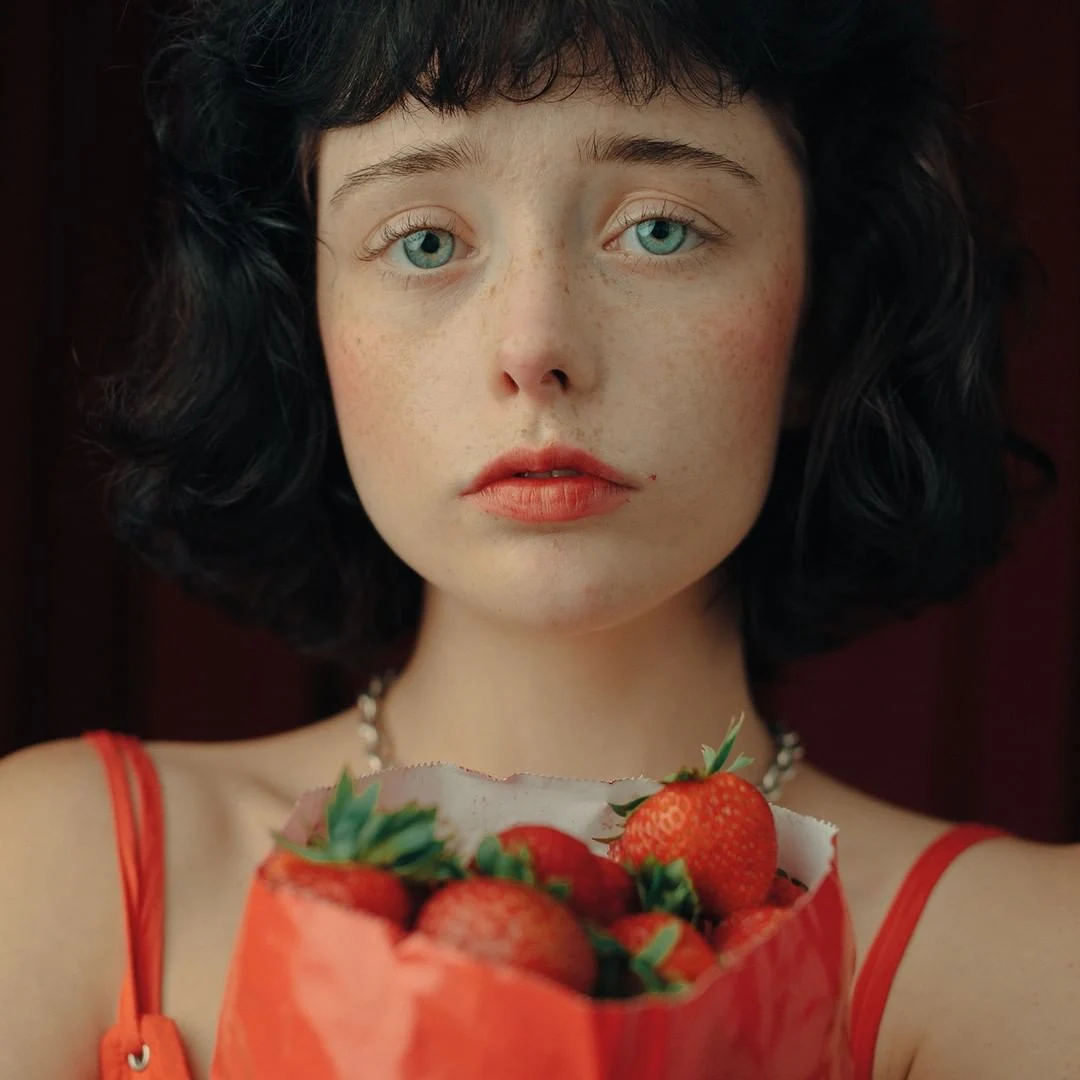 Suzanna Son Scrolller