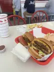 Controversial take: in-n-out is very mid