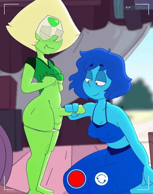 [Fu4Fu] Lapis shows Peridot something more fun to do instead of spending all that time on her tablet.